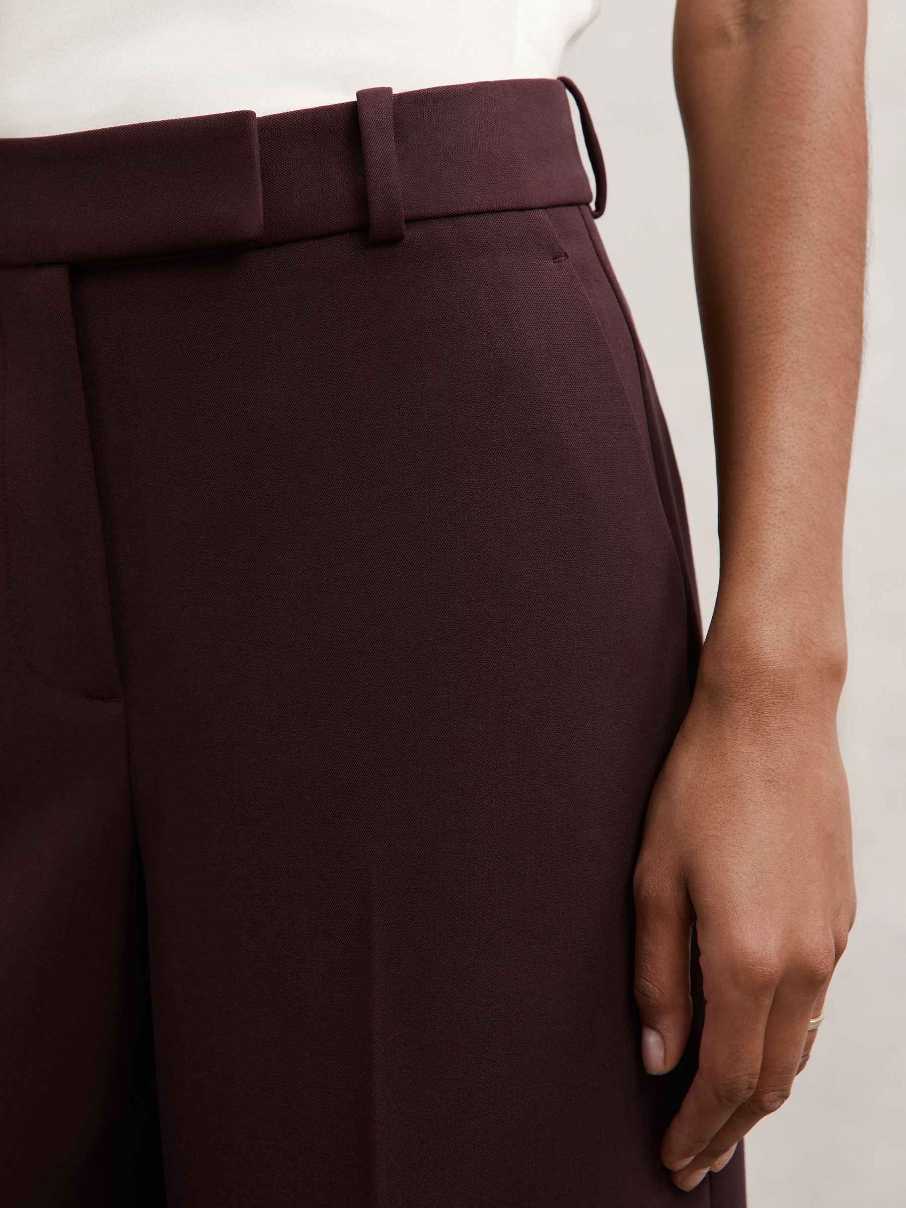 Petite Wide-Leg Suit Trousers in Berry