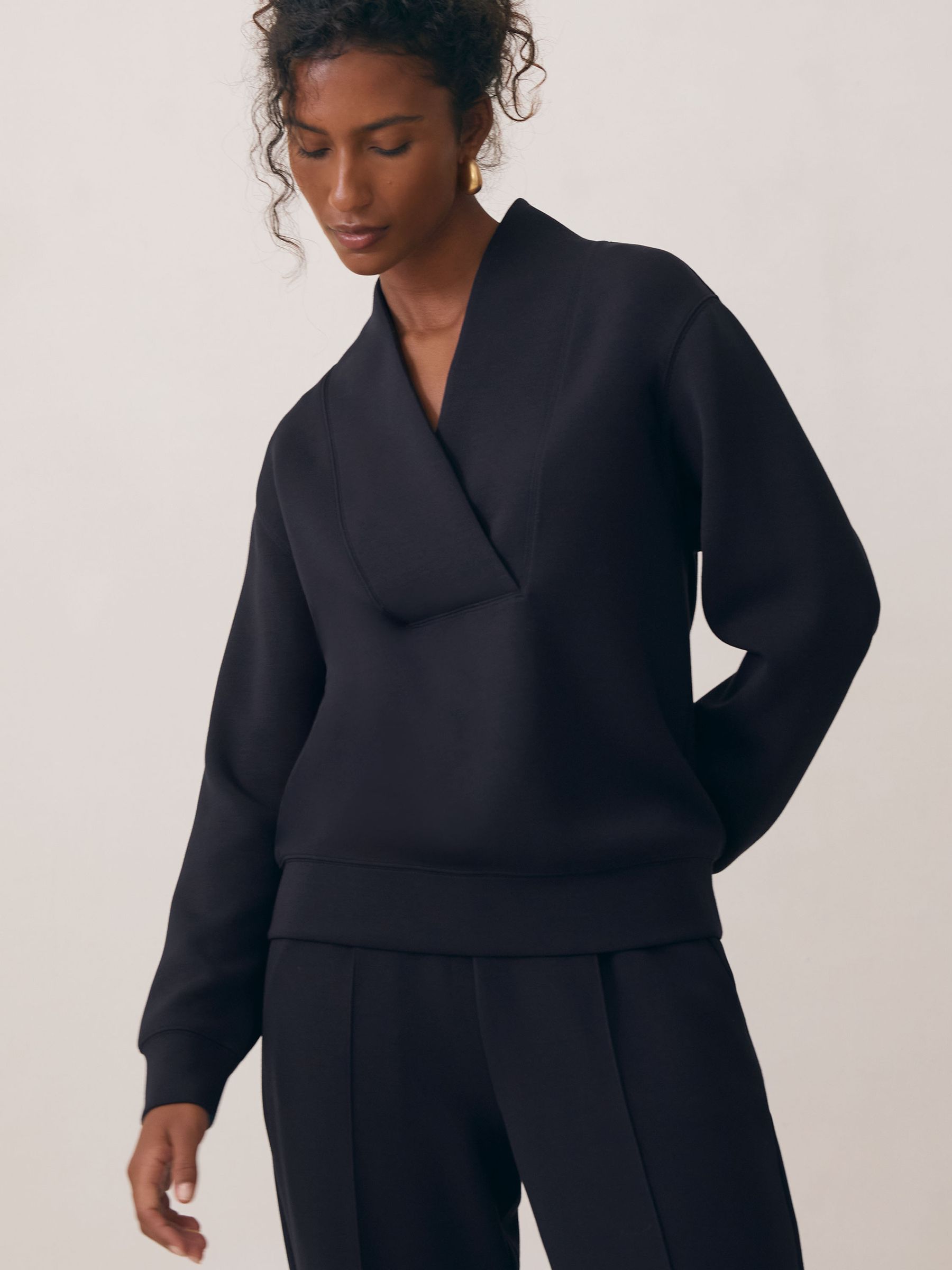 Interlock Shawl-Neck Sweatshirt with Modal in Navy