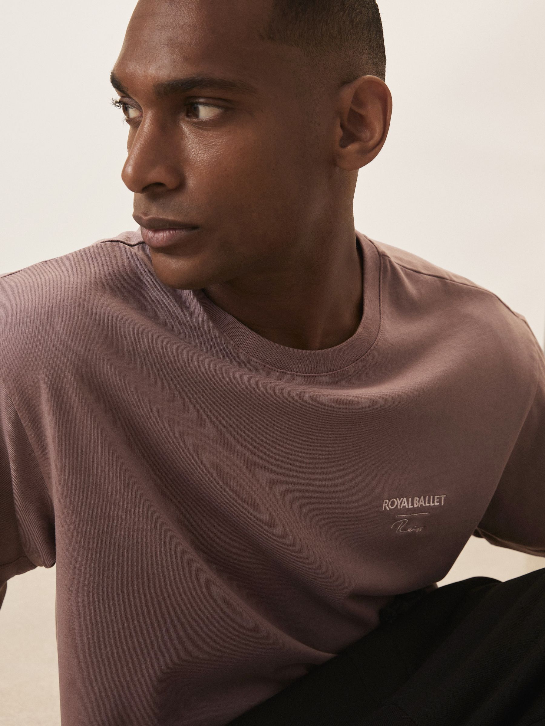 Reiss | Royal Ballet Logo Unisex Fit T-Shirt in Rose Pink