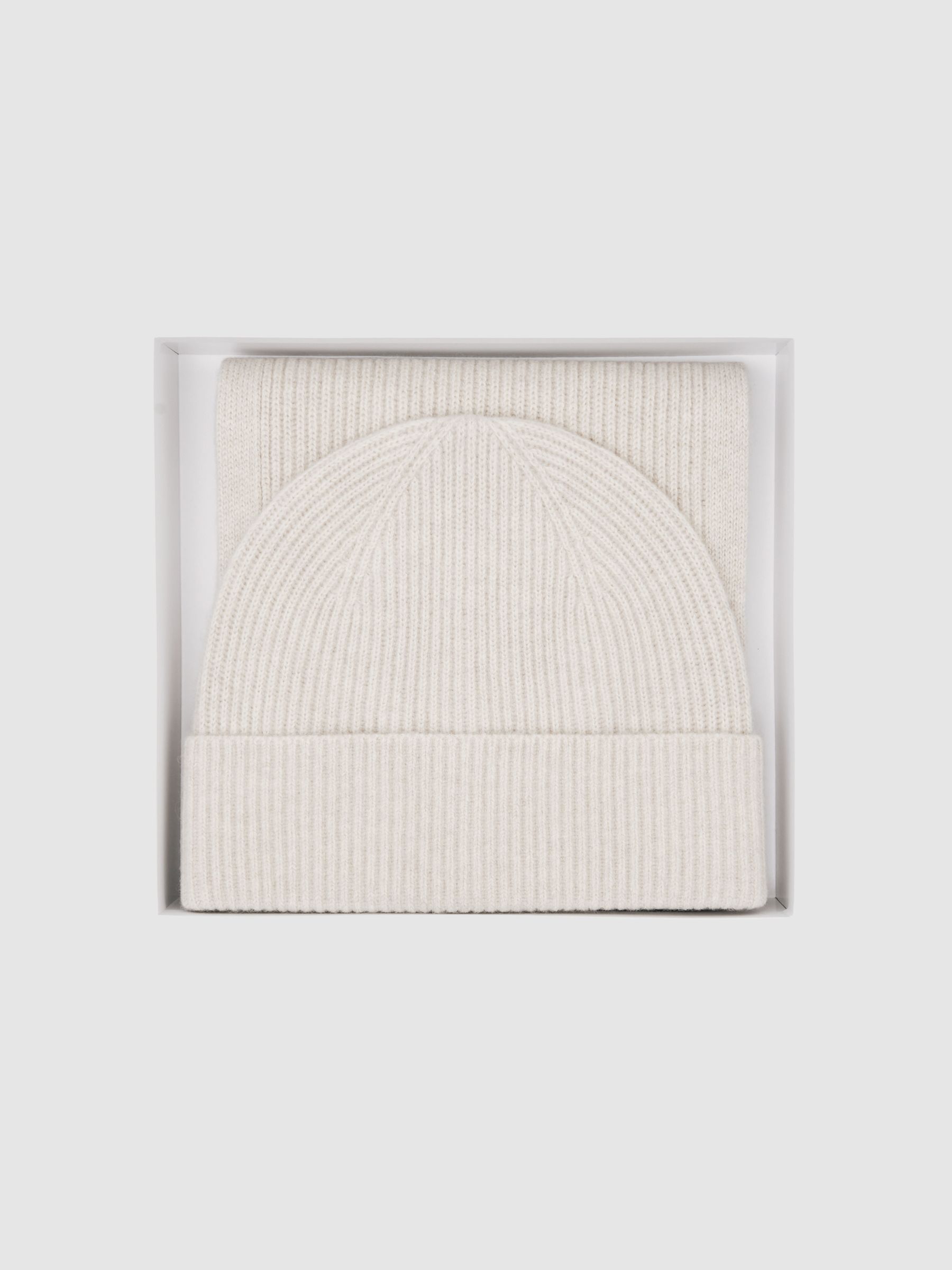 Merino Wool Scarf and Beanie Gift Set in Light Oatmeal Melange