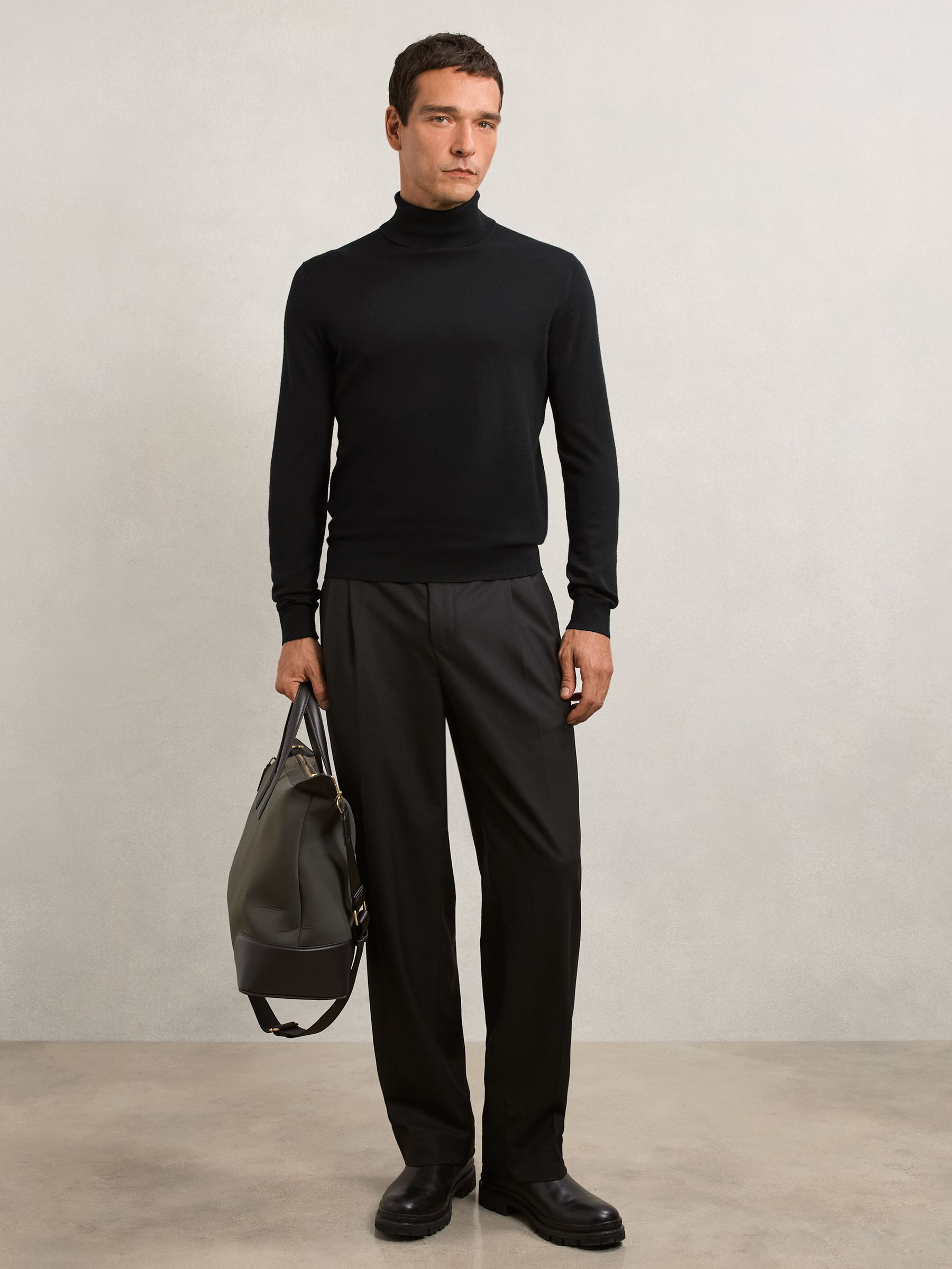 Merino Wool Roll-Neck Jumper in Navy