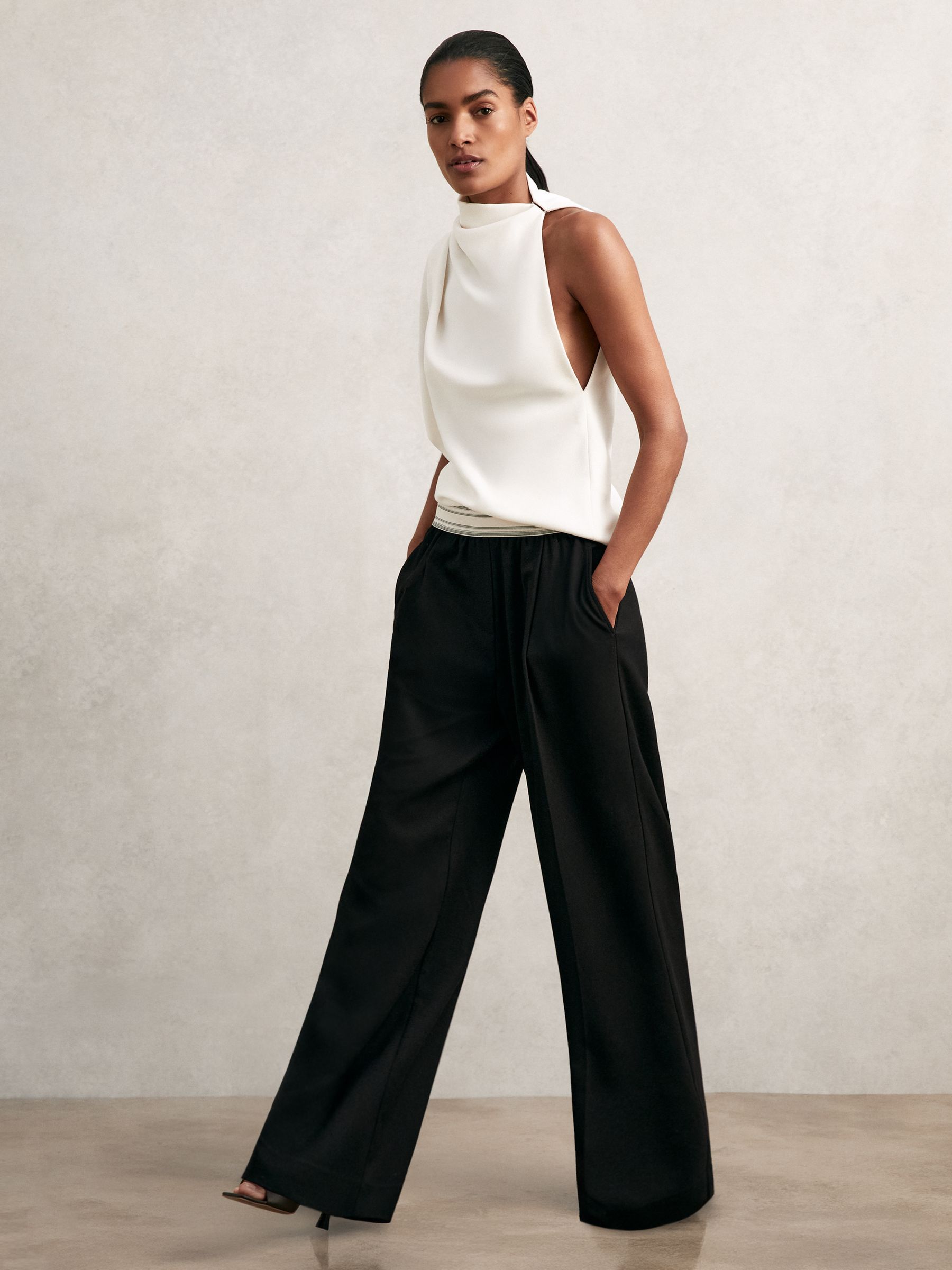Wide-Leg Contrast-Waistband Trousers in Chocolate Brown