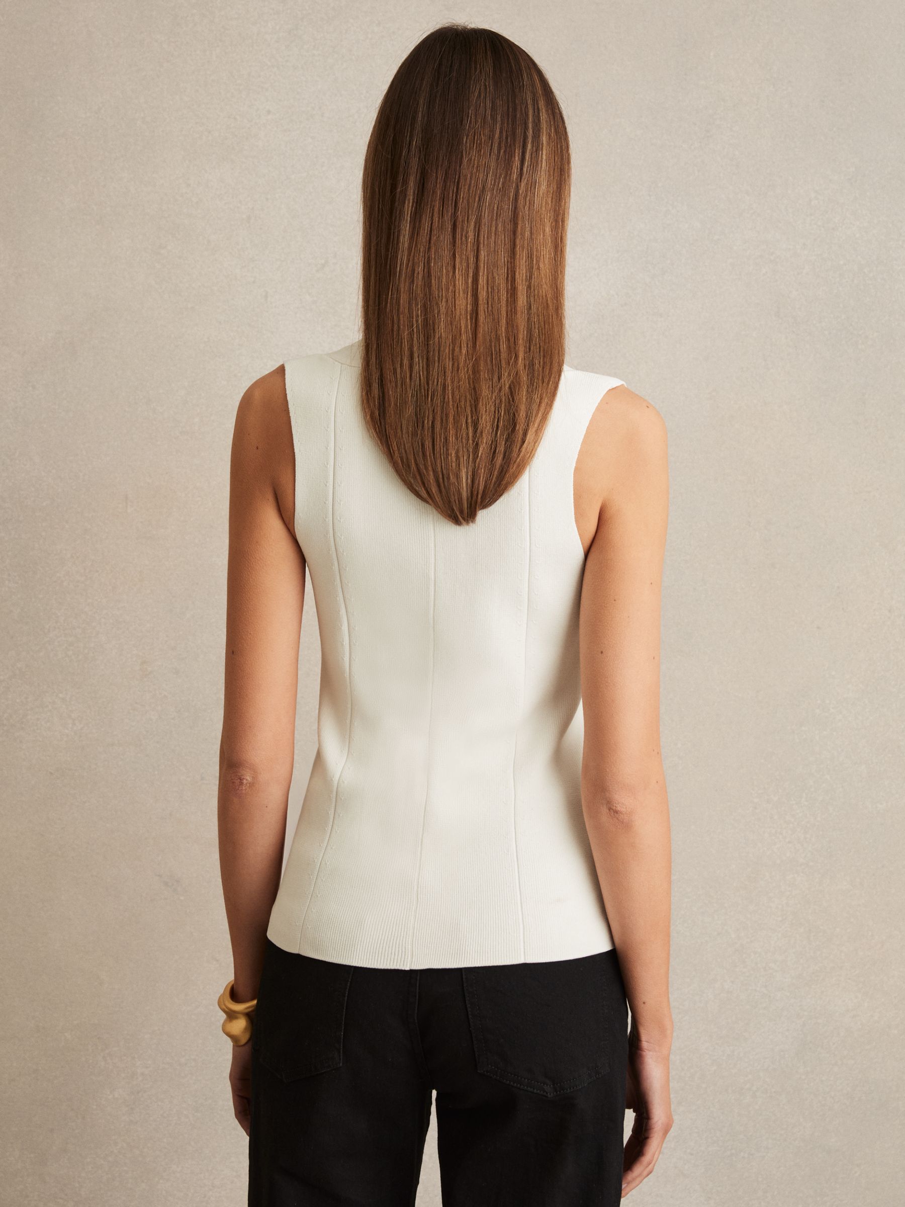 Knitted Sleeveless V-Neck Vest in Ivory