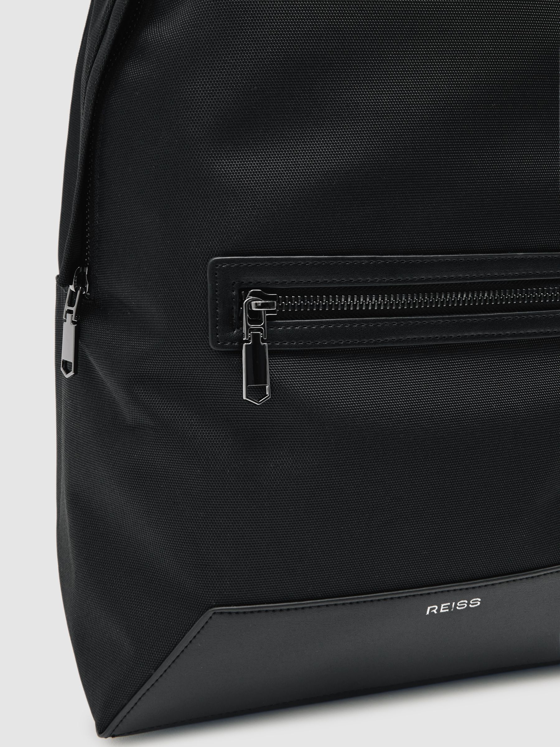 Woven Zipped Backpack in Black