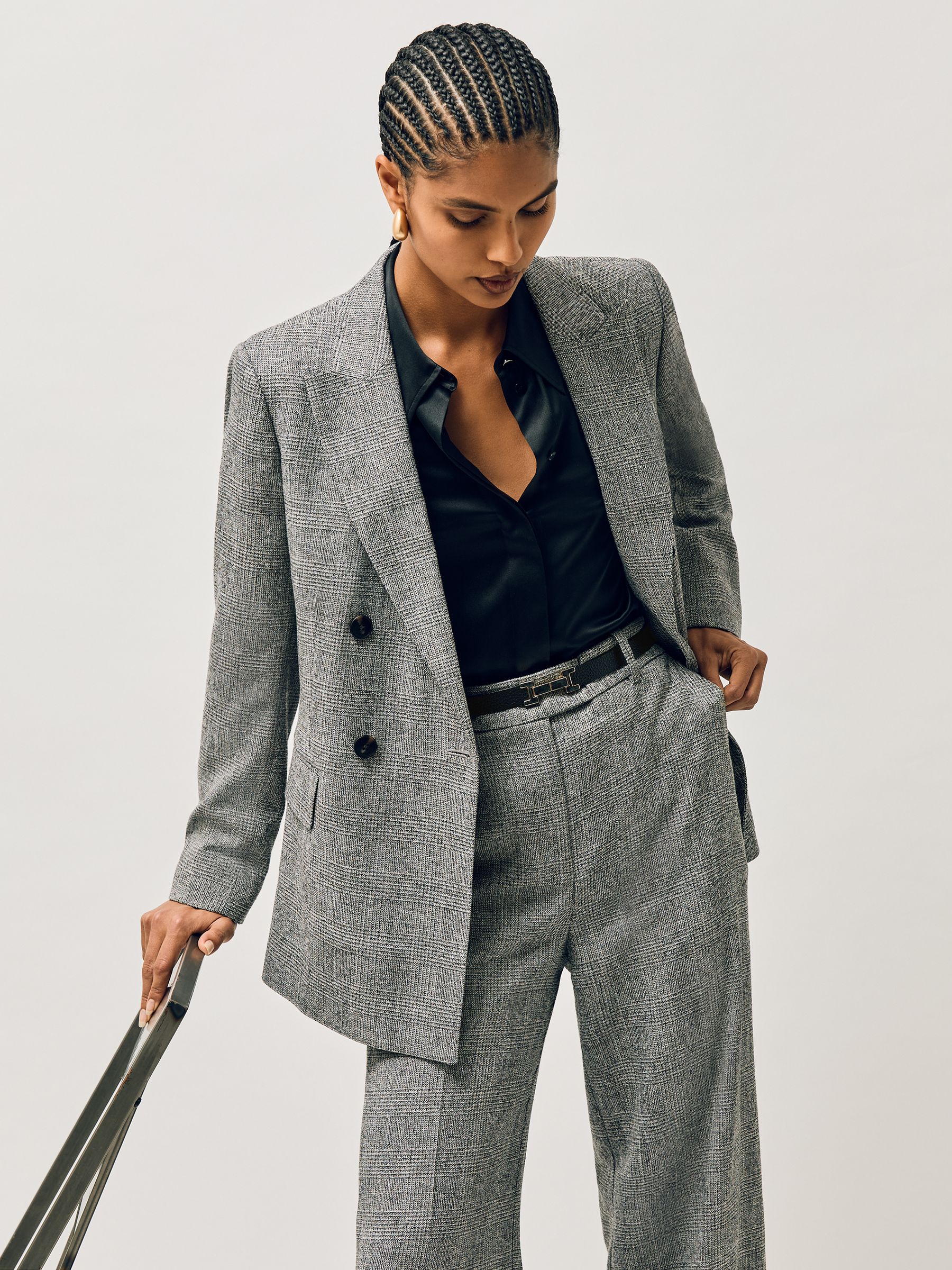 Leather Square Hinge Belt in Black