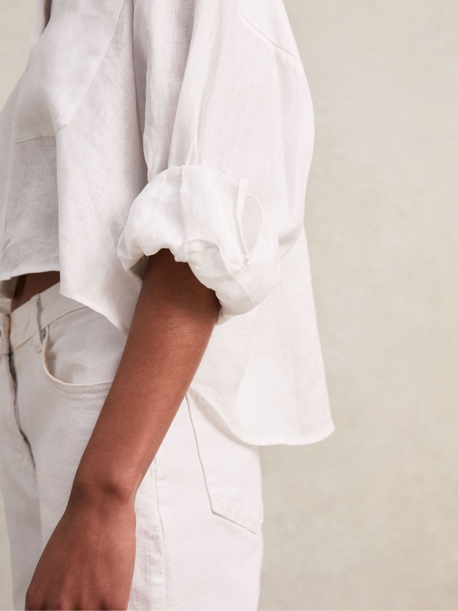 Oversize Linen Cropped Shirt in White