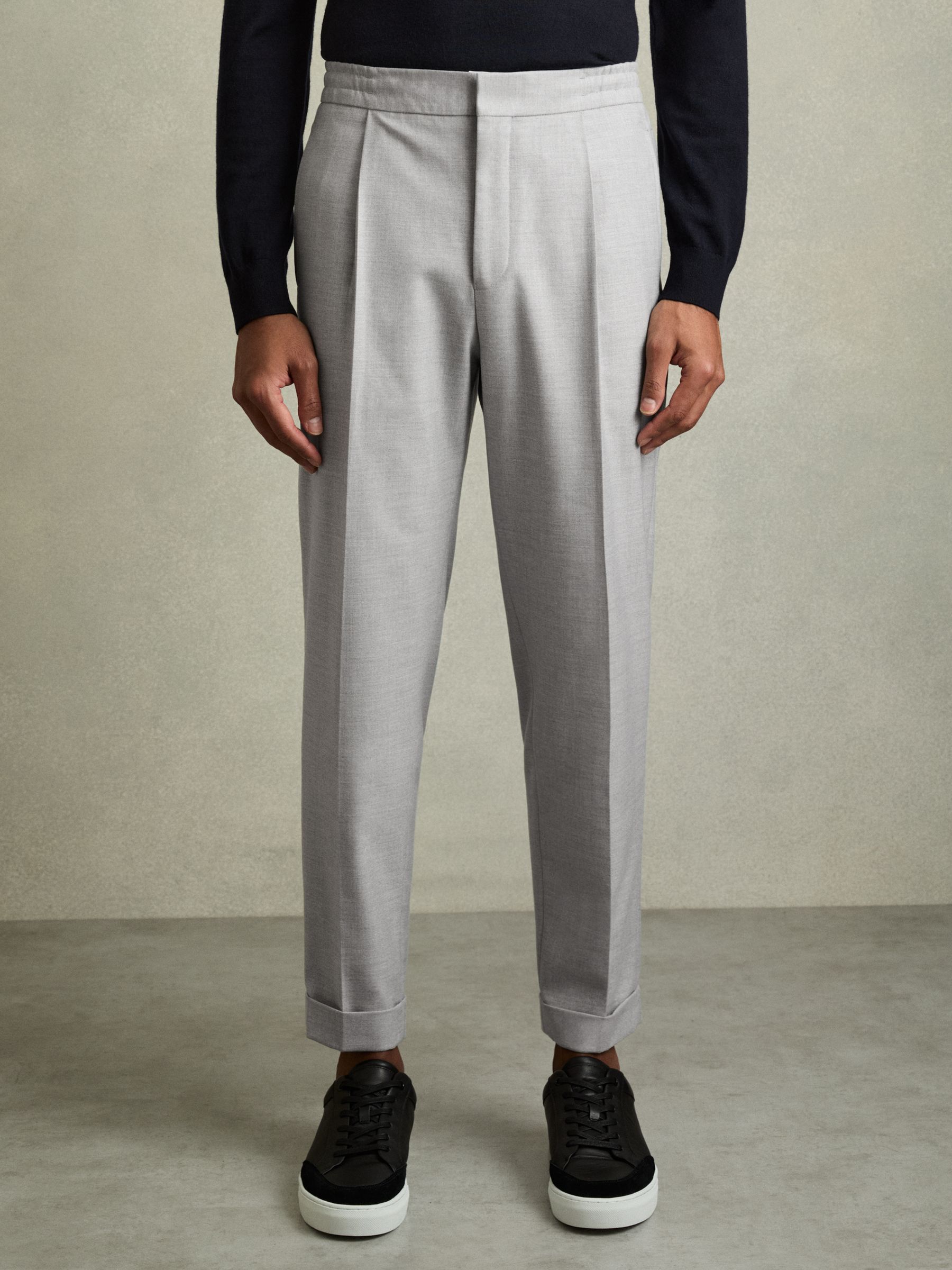 Relaxed Drawstring Trousers with Turn-Ups in Grey