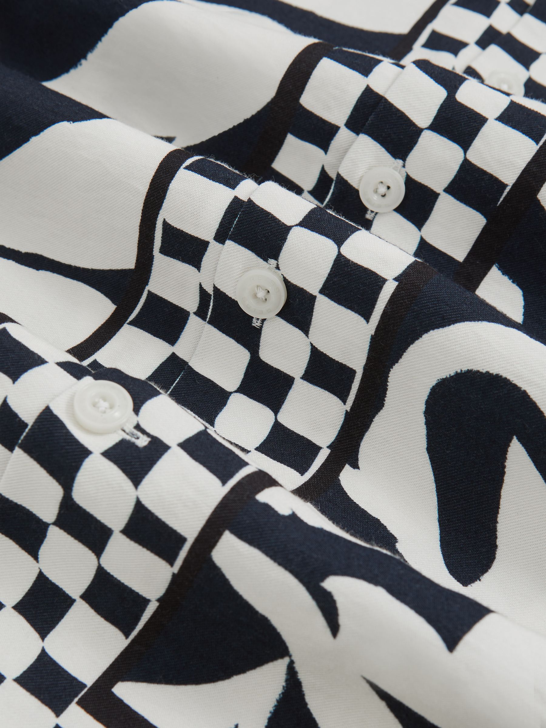 Floral-Print Cuban-Collar Shirt in Navy/White