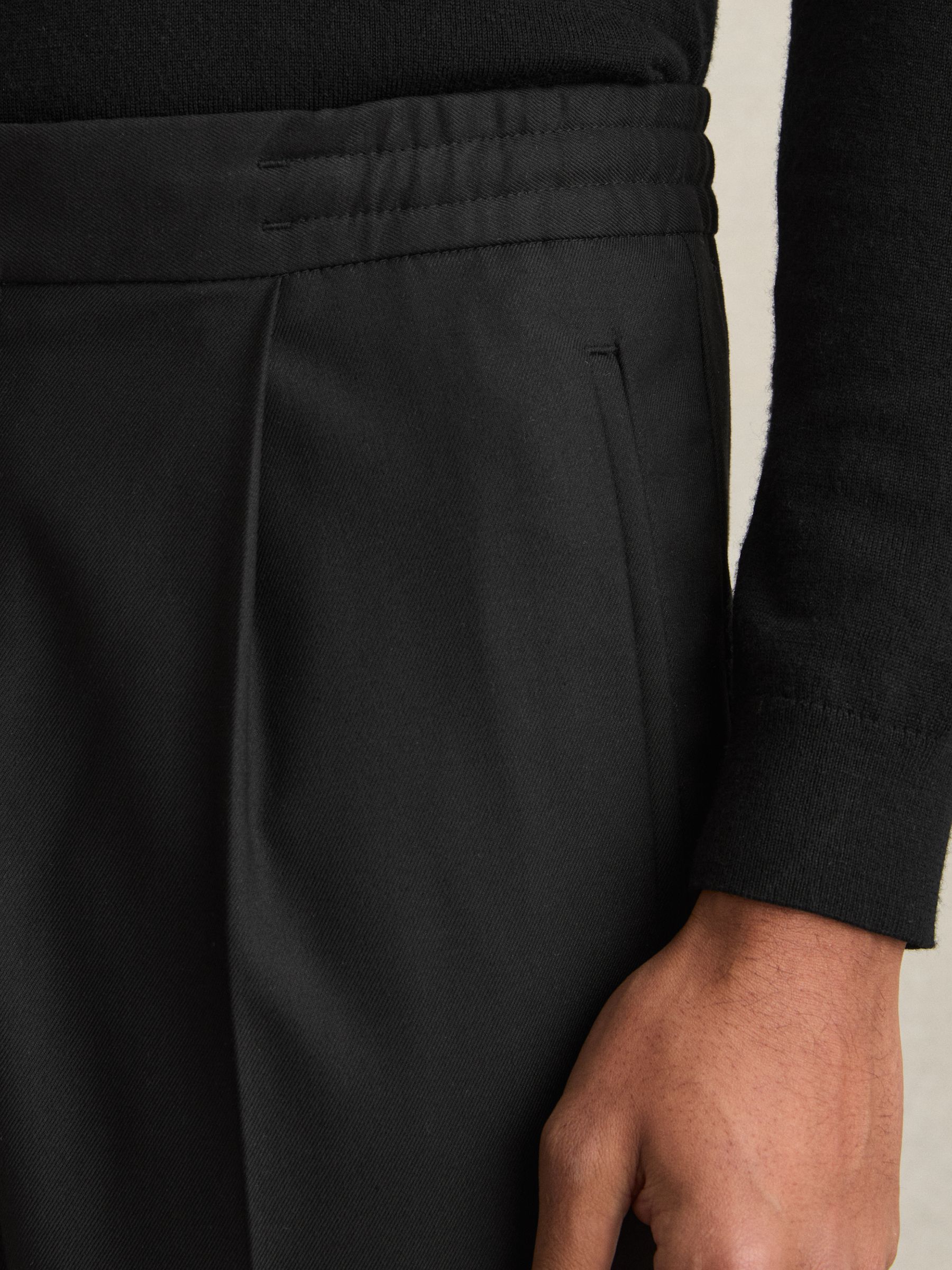 Relaxed Drawstring Trousers with Turn-Ups in Black