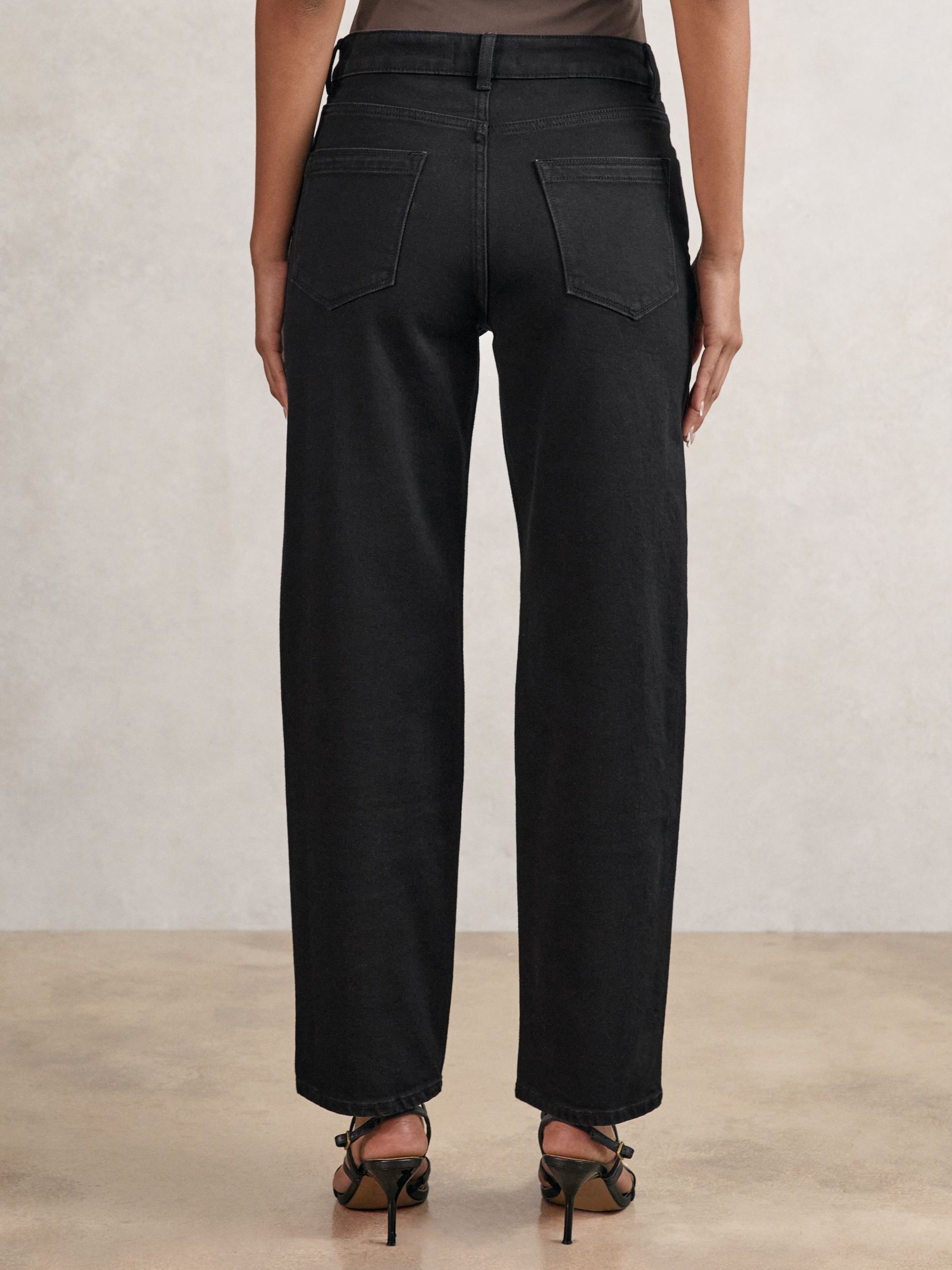 Petite Mid Rise Straight Leg Jeans in Black