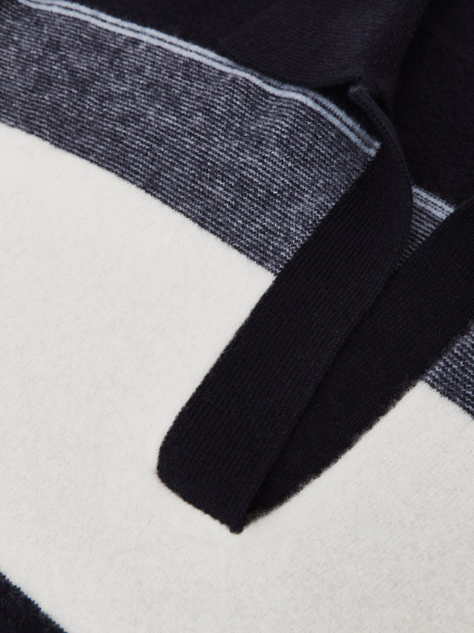 Wool-Cashmere Stripe Collared Jumper in Navy/Cream