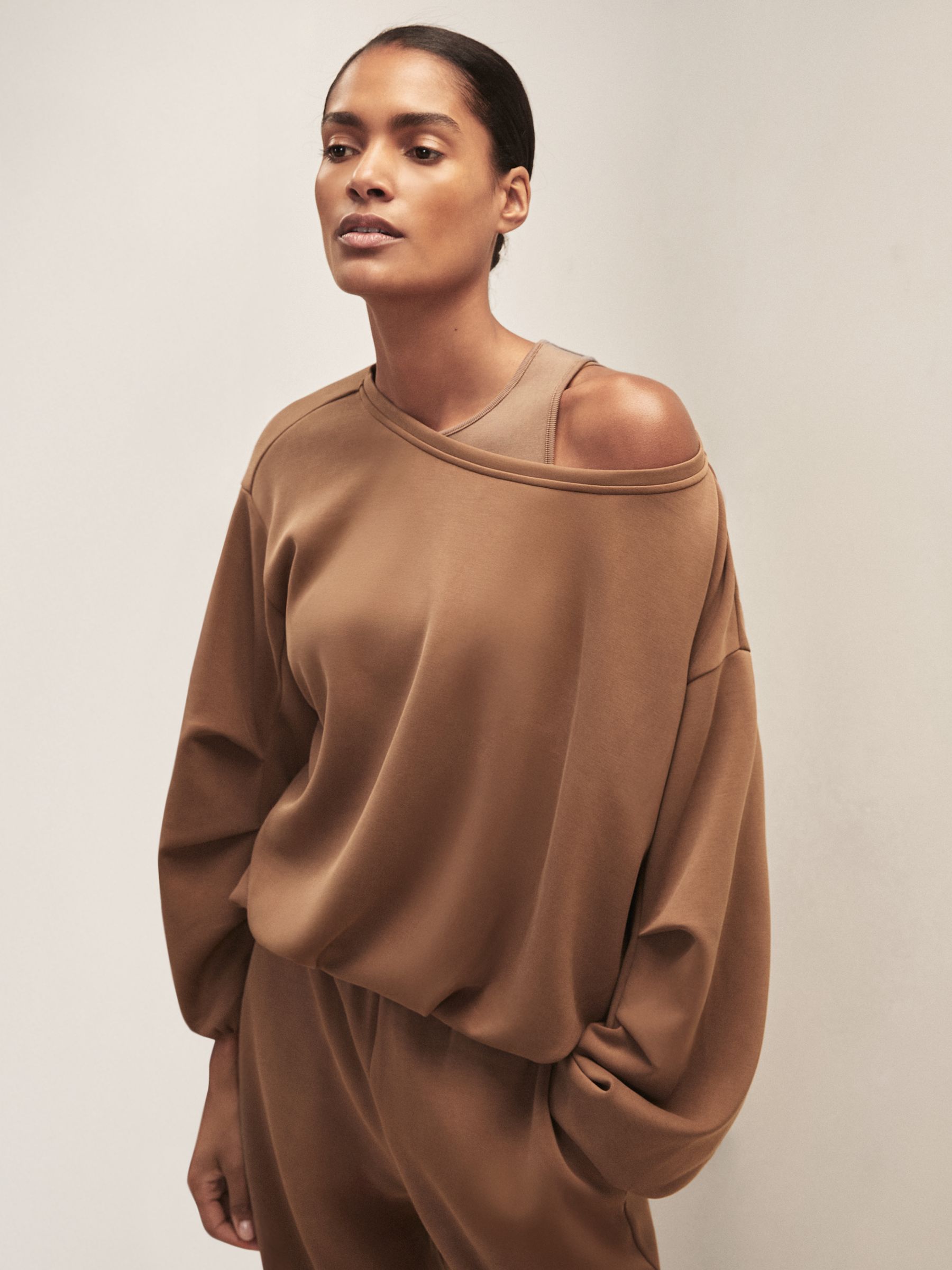 Reiss | Royal Ballet Balloon Sweatshirt in Taupe Brown