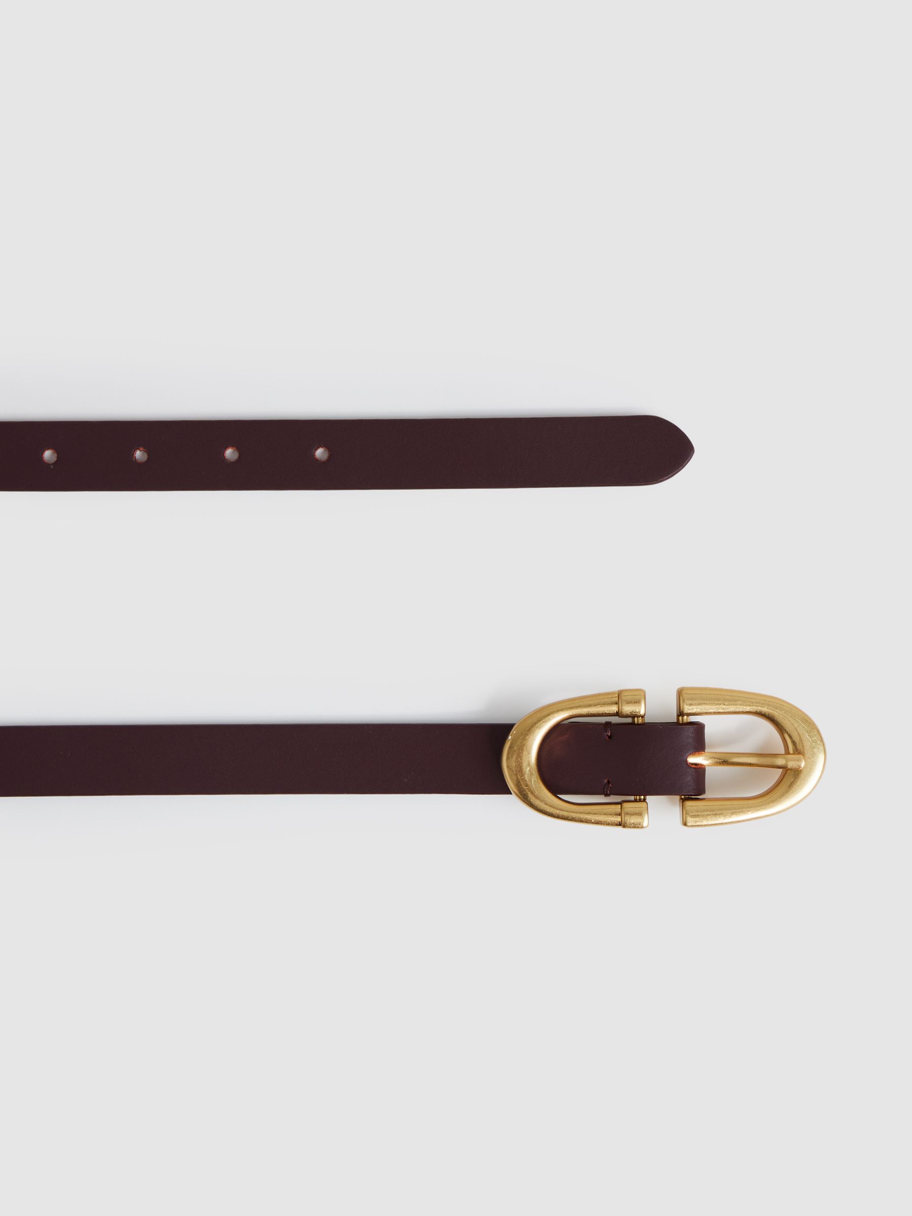 Horseshoe Belt in Burgundy