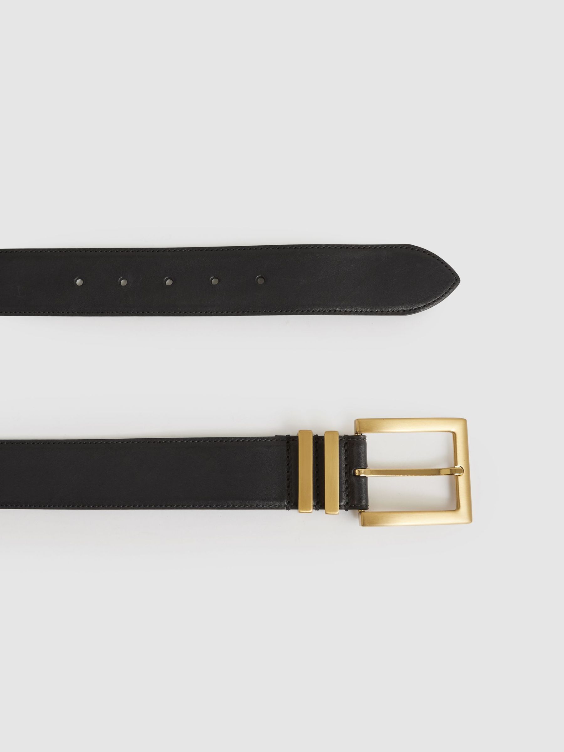 Leather Square Buckle Belt in Black