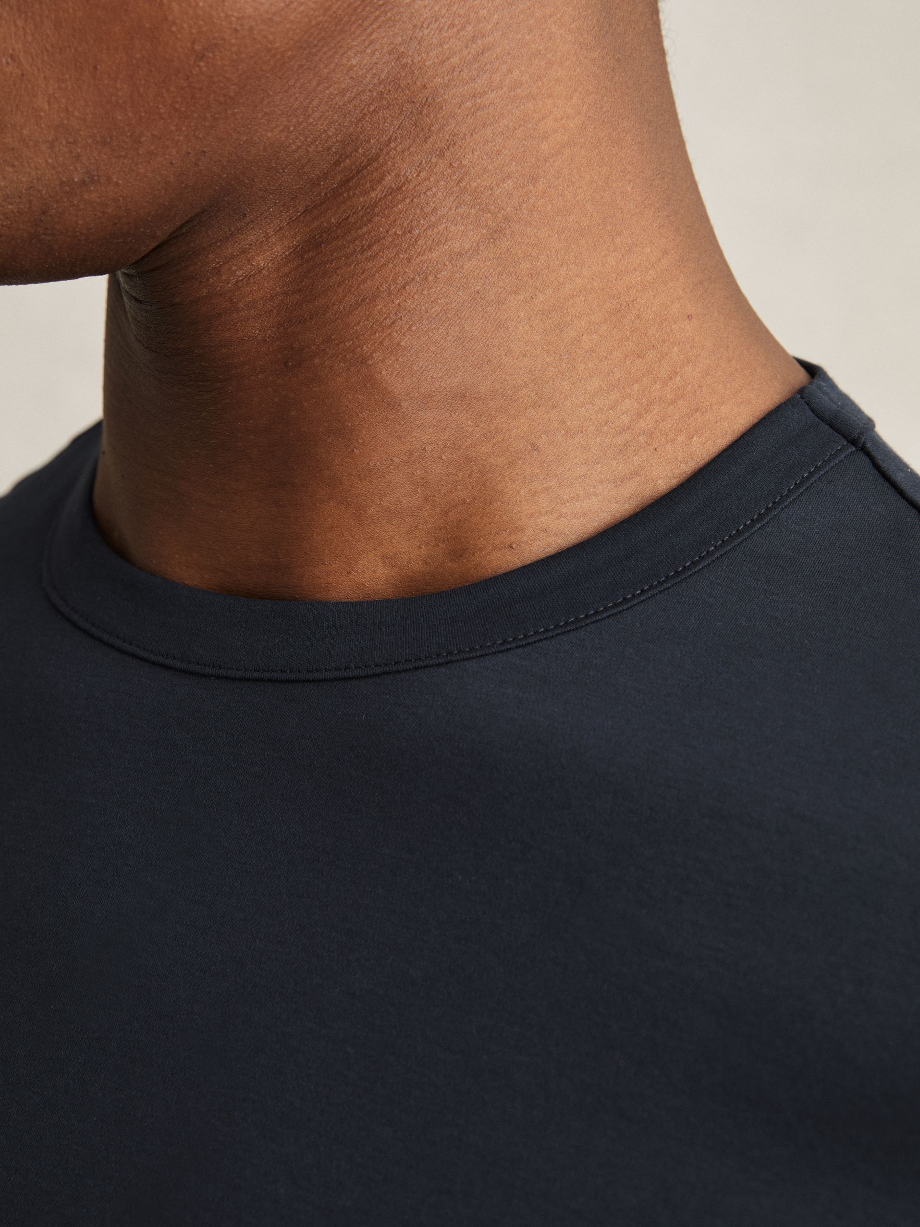 Airwater-Cotton Crew-Neck T-Shirt in Navy