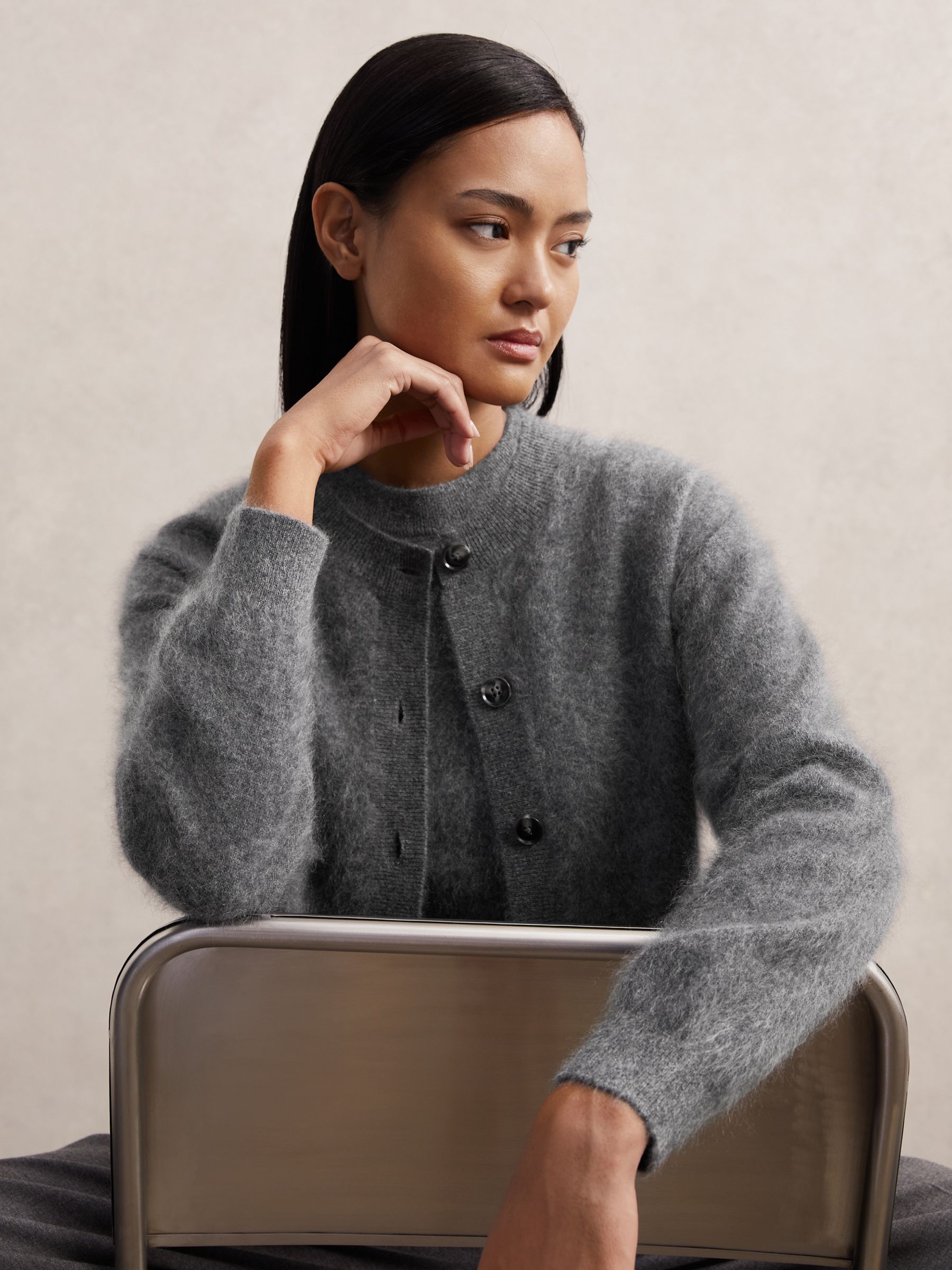 100% Brushed Cashmere Cardigan in Burgundy