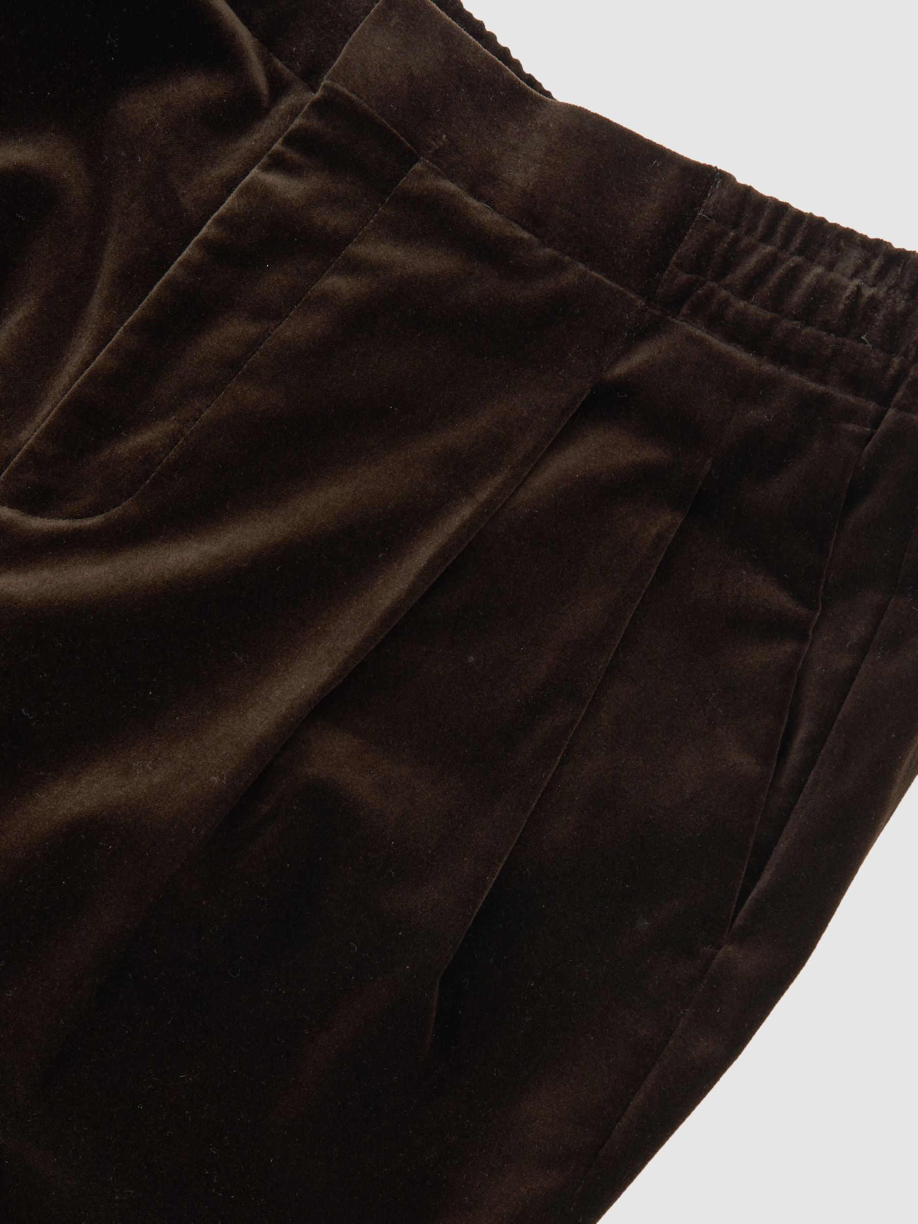 Wide-Leg Relaxed-Fit Velvet Trousers in Brown