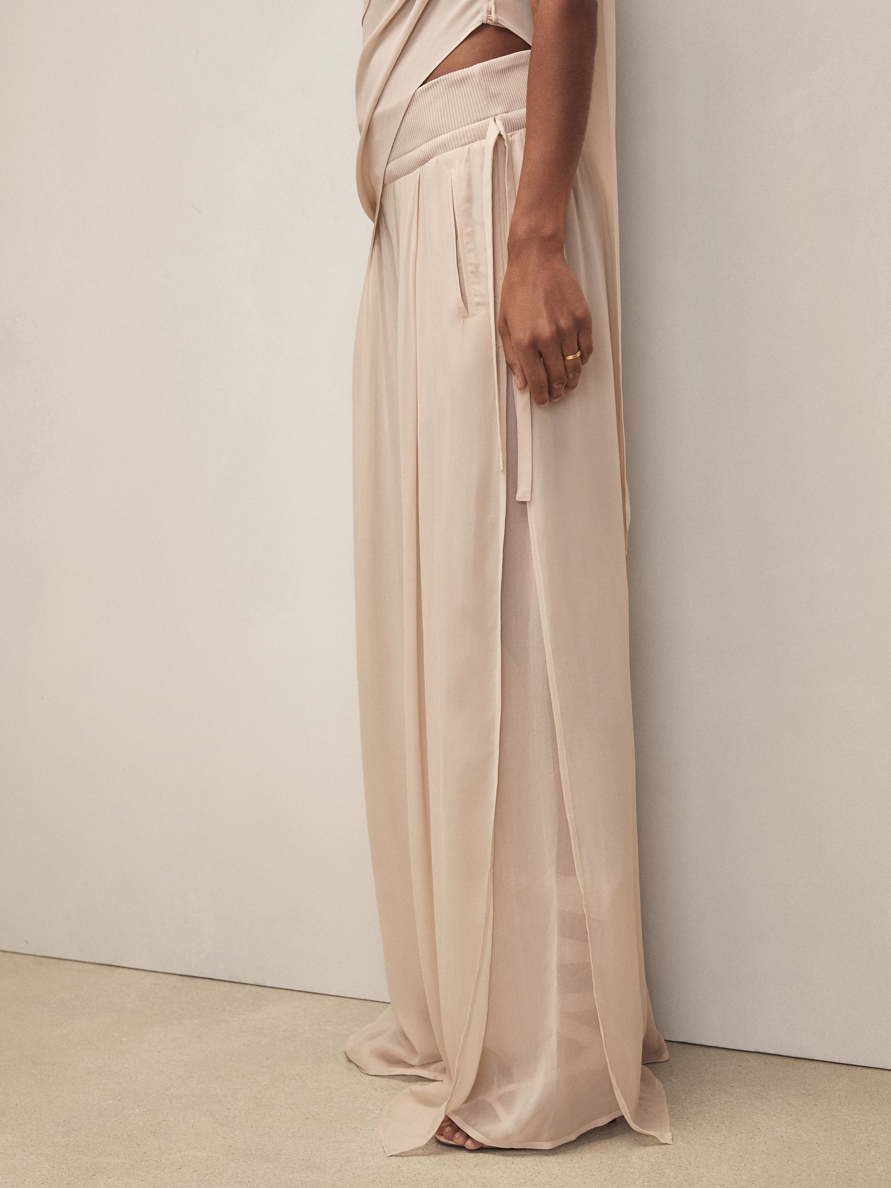 Petite Reiss | Royal Ballet Chiffon Trousers in Neutral