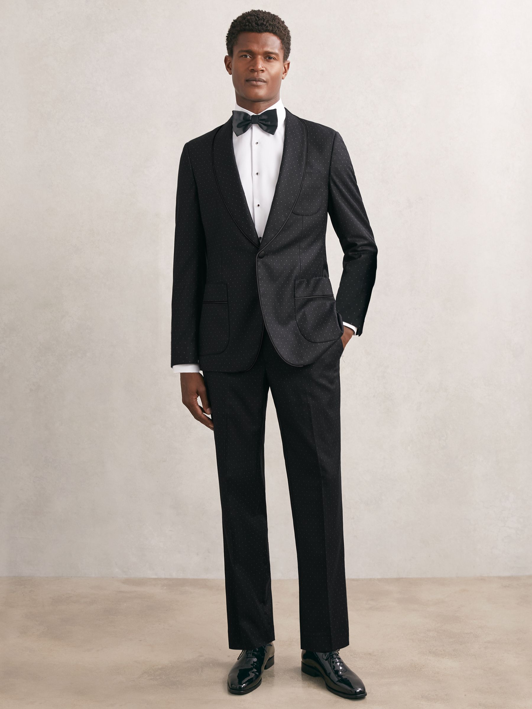 Suit Trousers in Midnight Navy
