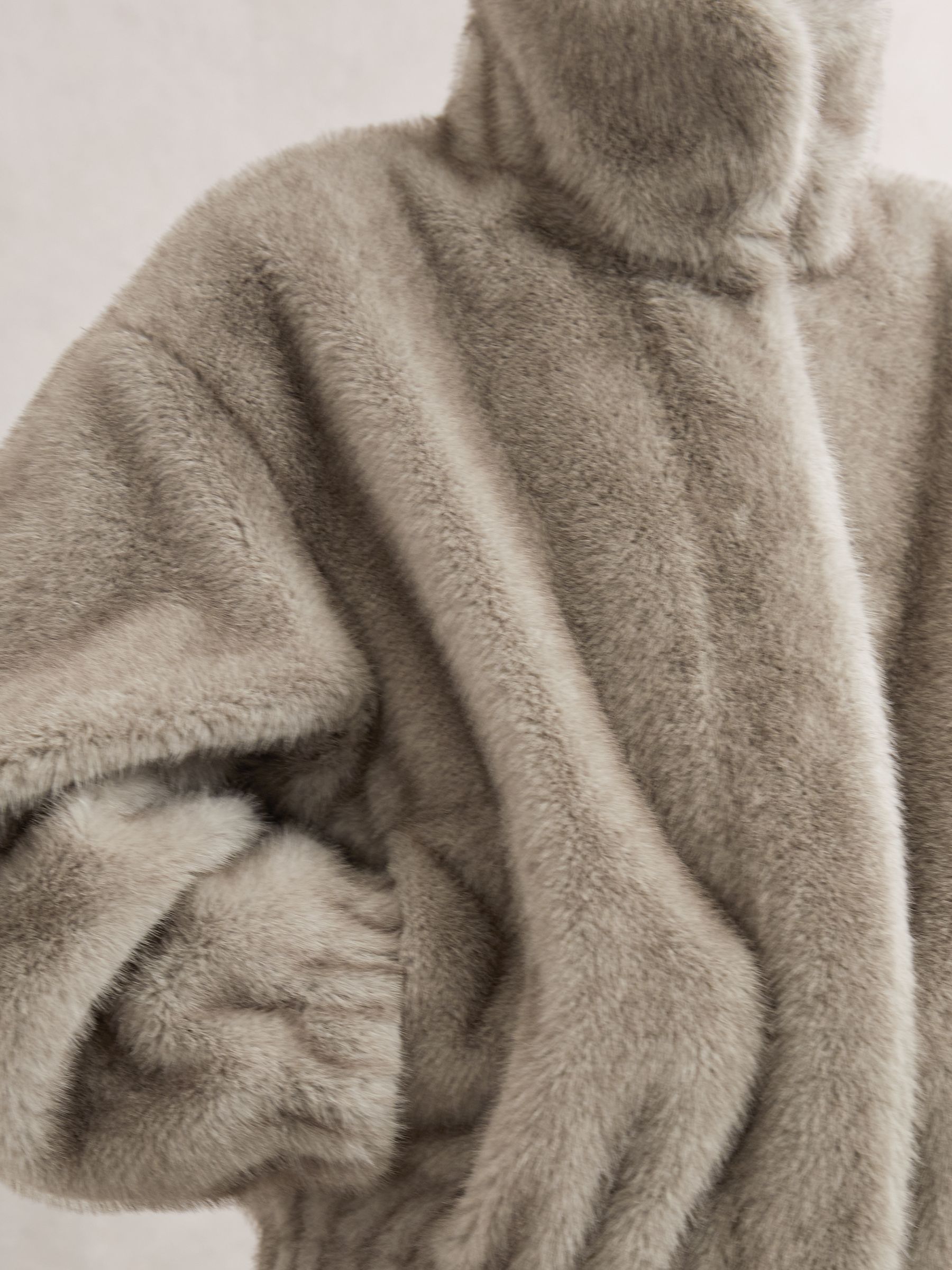 Faux-Fur Zip-Through Jacket in Grey