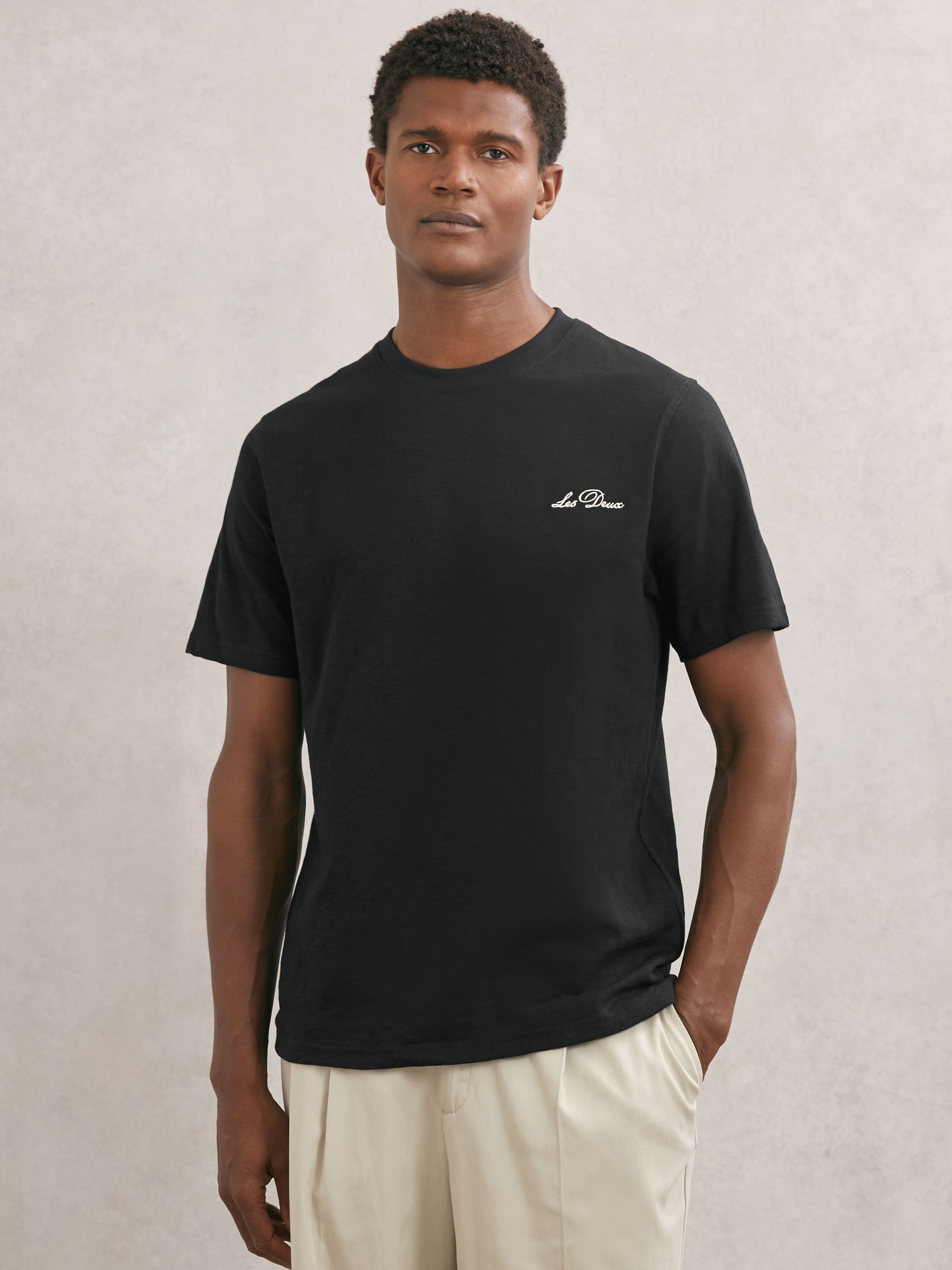 Les Deux Cotton Graphic-Print T-Shirt in Black