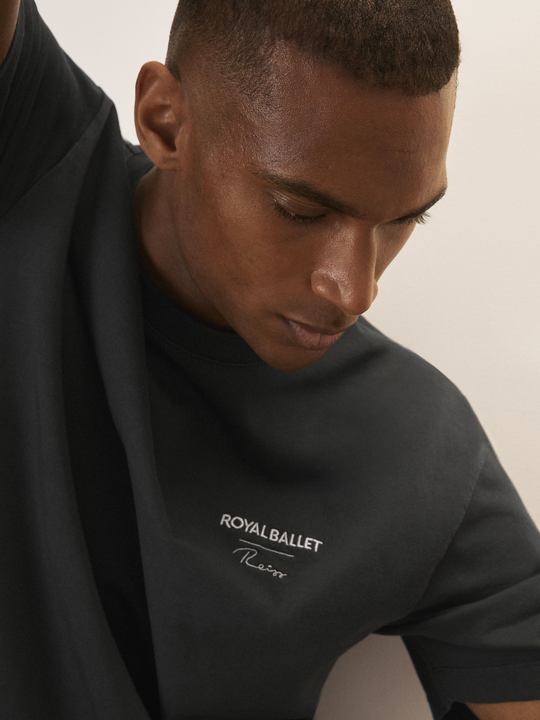 Reiss | Royal Ballet Logo Unisex Fit T-Shirt in Black