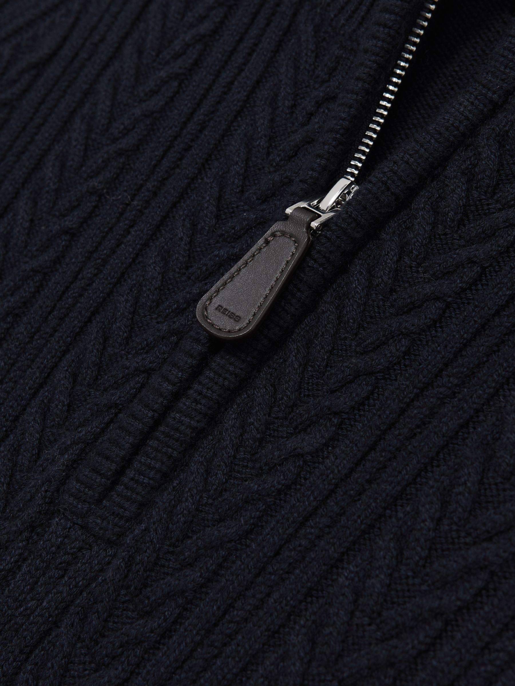 Cable-Knit Half-Zip Jumper with Wool in Navy