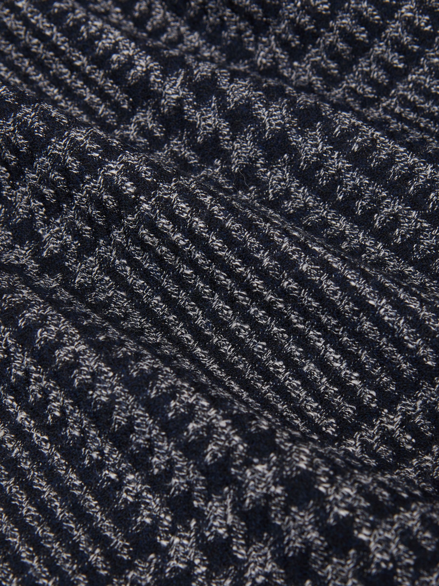 Wool-Blend Check Single-Breasted Blazer Tailored-Fit in Navy