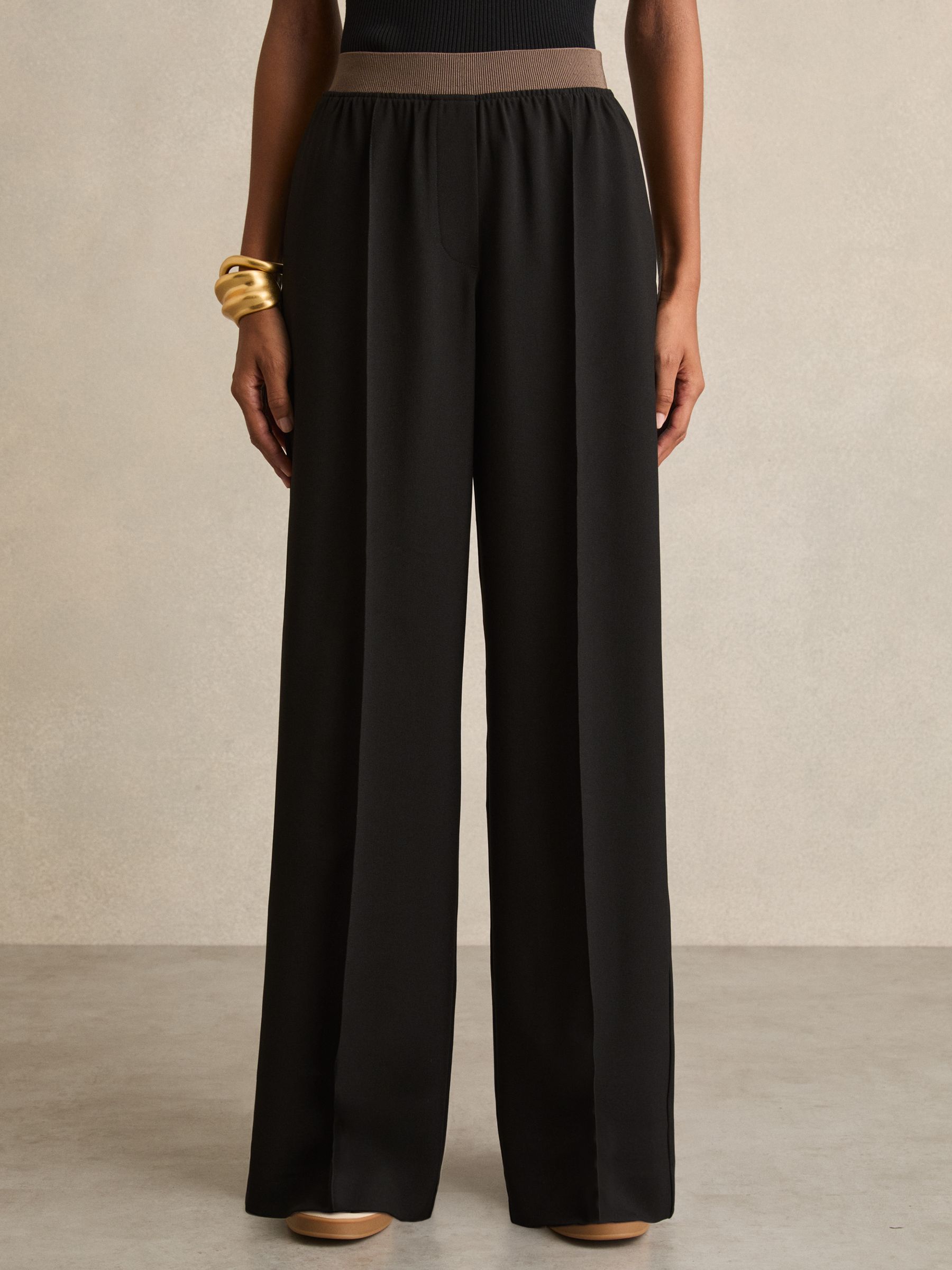 Petite Wide-Leg Elasticated-Waist Trousers in Black