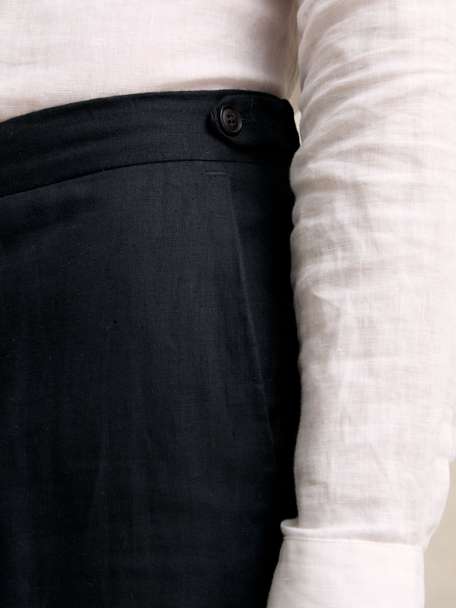 Slim Fit Linen Trousers in Navy