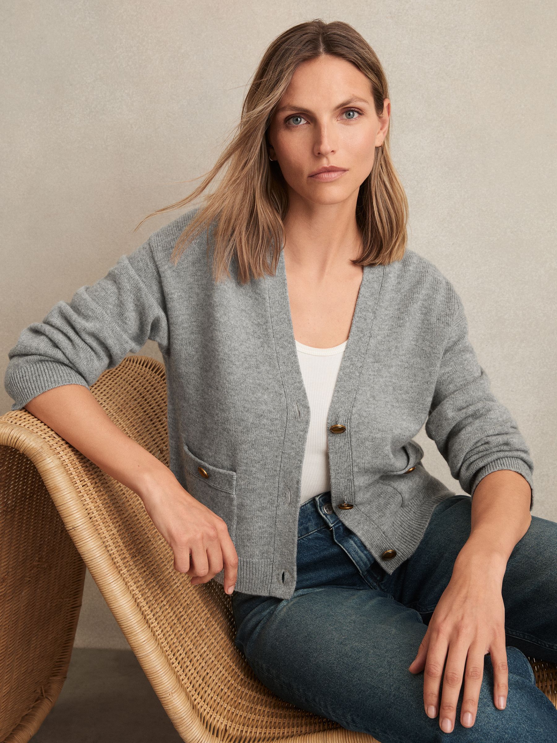 Wool-Cashmere Button Cardigan in Navy