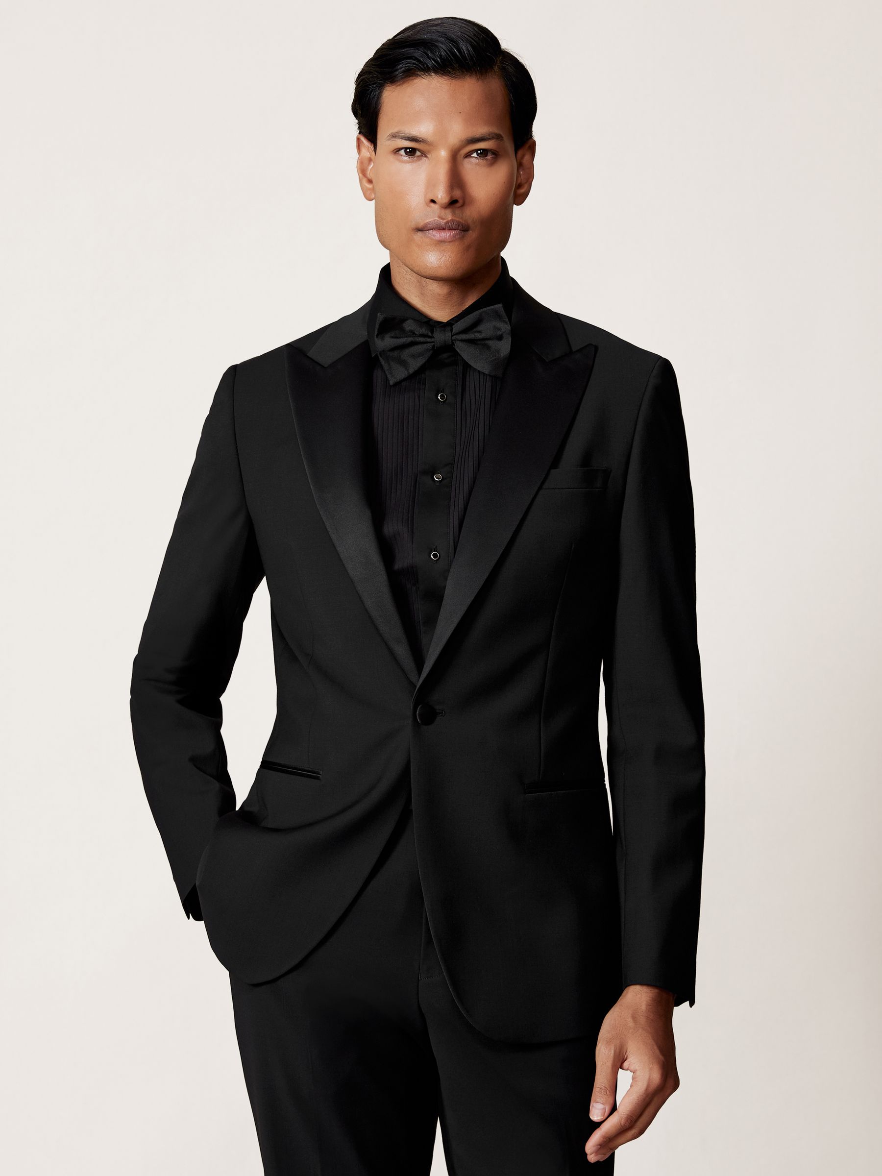 Regular Fit Cotton Double-Cuff Dinner Shirt in Black