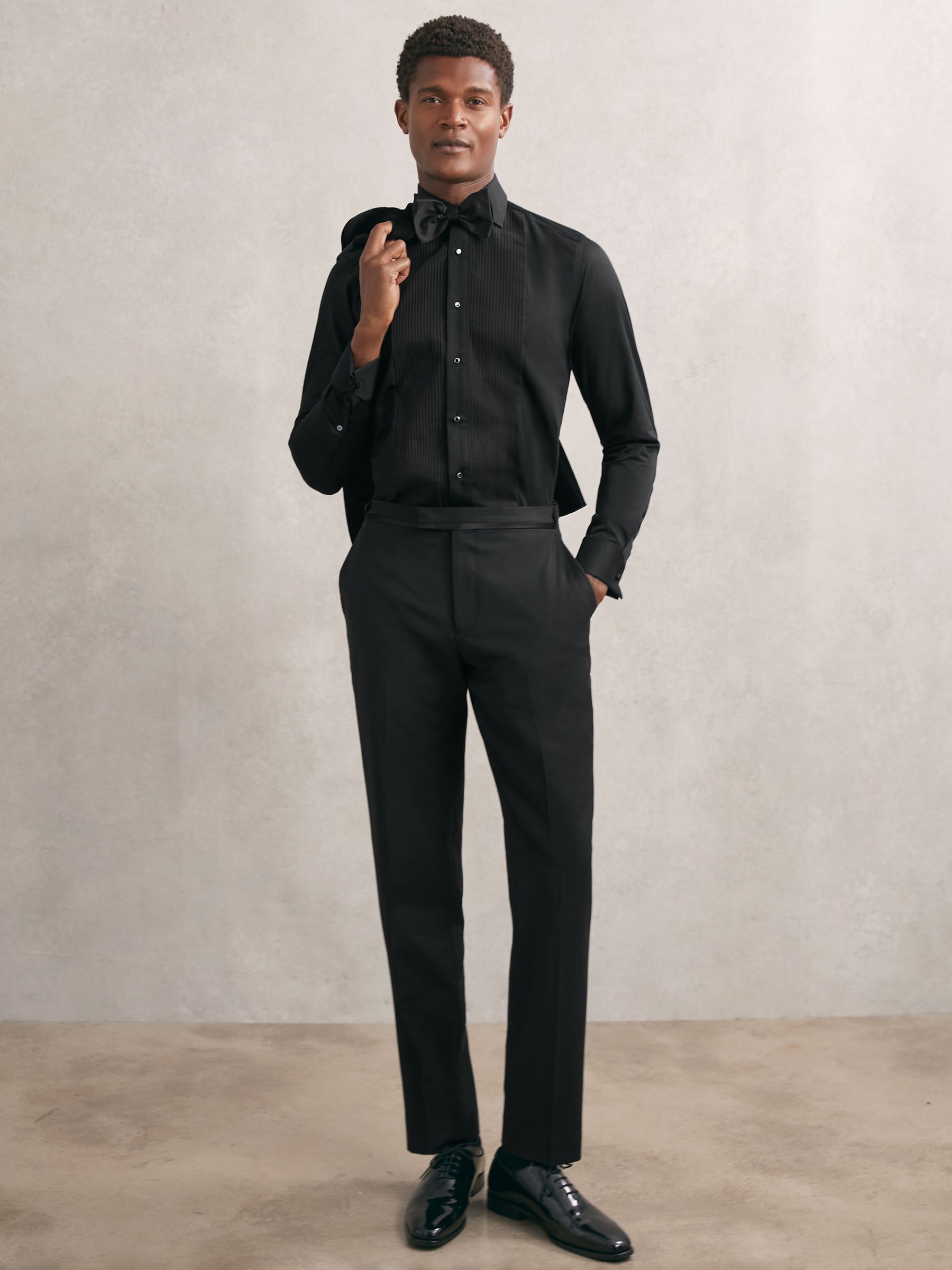 Slim Fit Cotton Double-Cuff Dinner Shirt in Black
