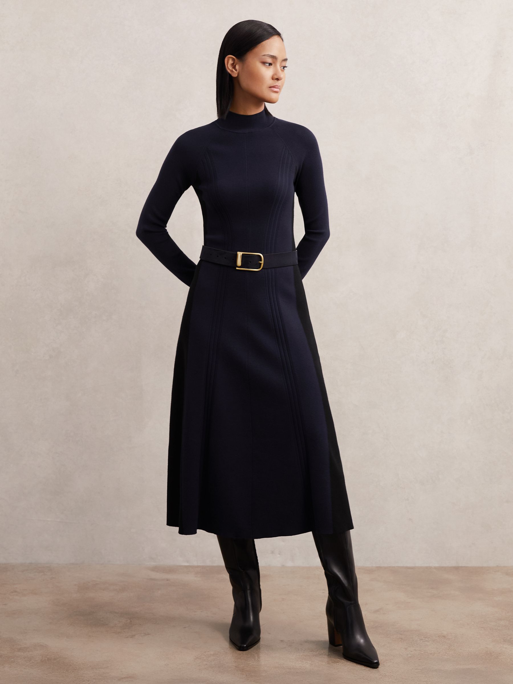 Knitted Contrast-Panel Midi Dress in Navy/Black
