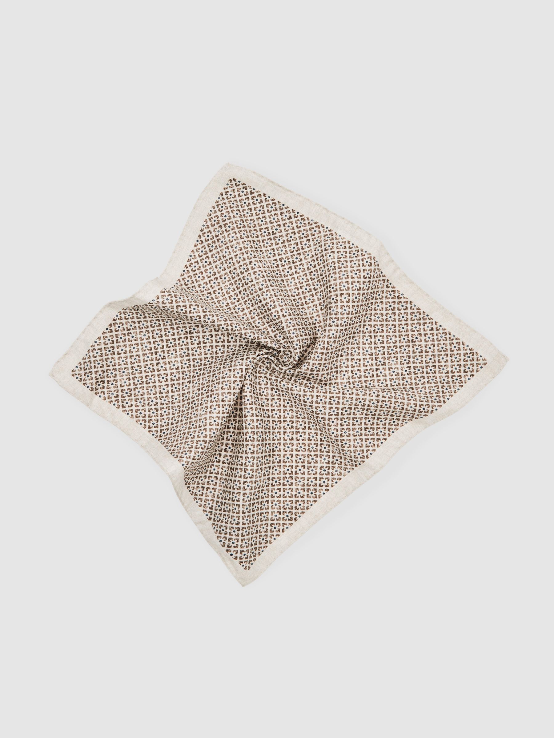 Silk Floral-Print Pocket Square in Oatmeal Melange