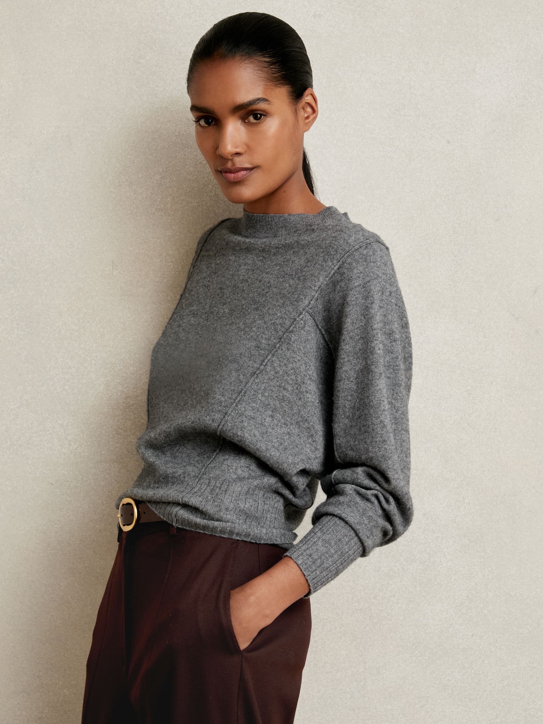 Wool-Blend Reverse-Seam Batwing Jumper With Cashmere in Charcoal