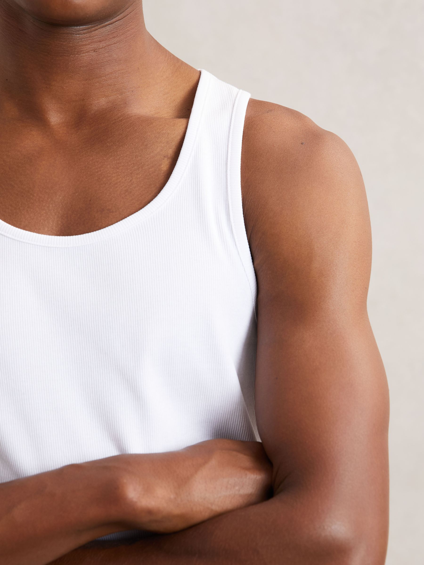 Stretch-Cotton Ribbed Vest in White