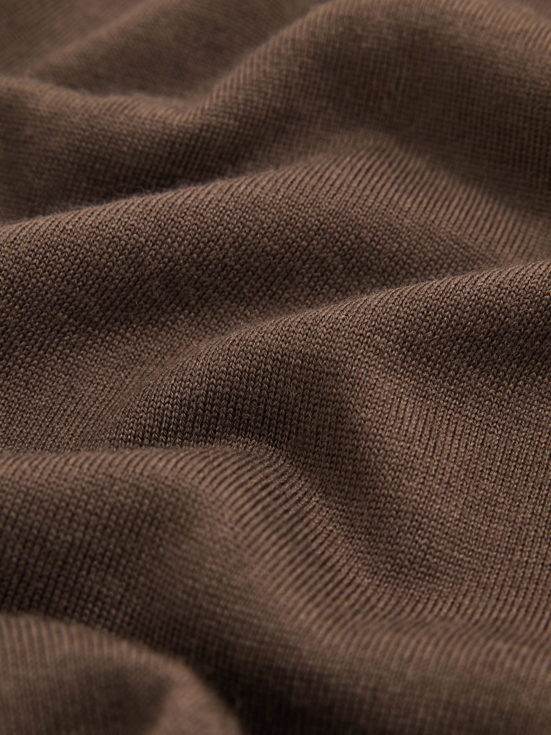 Merino-Wool Crew-Neck Jumper in Chocolate Brown