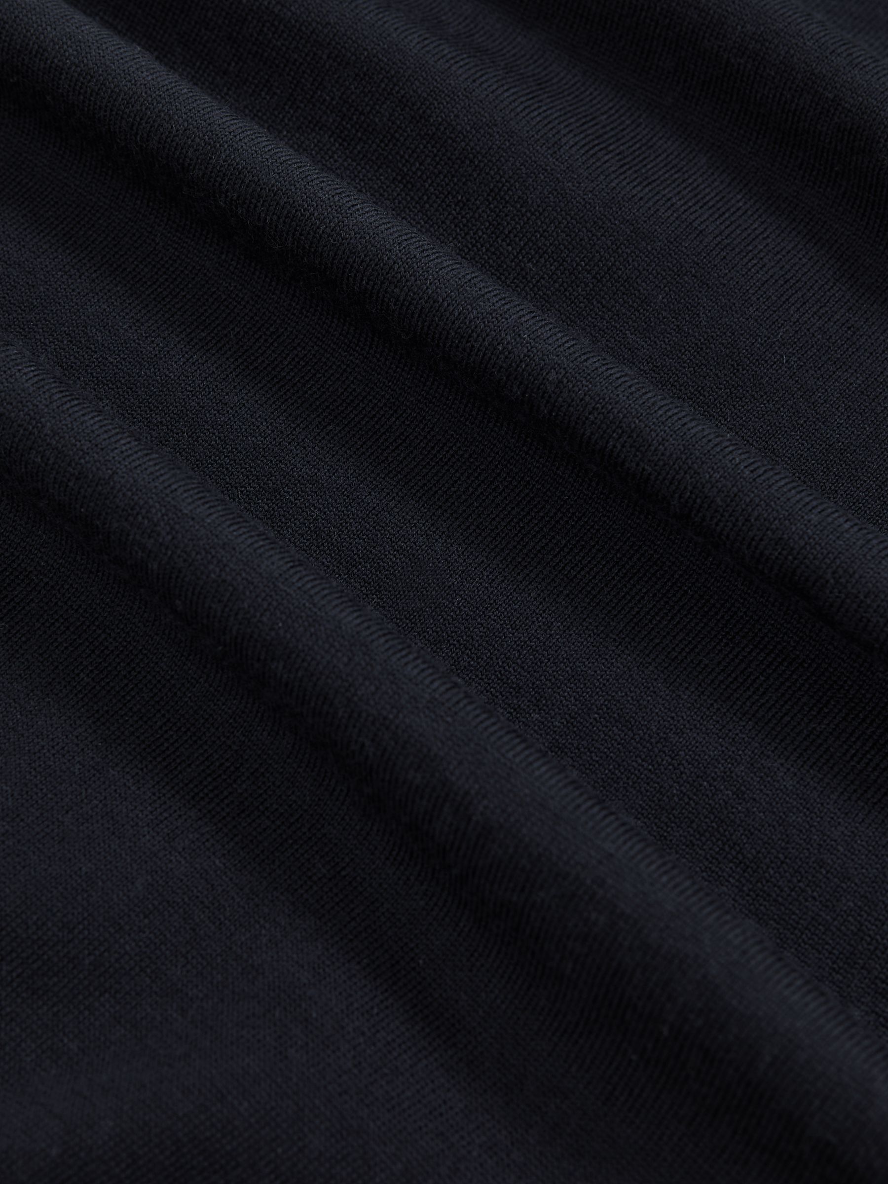 Merino Wool Crew Neck Jumper in Midnight Navy