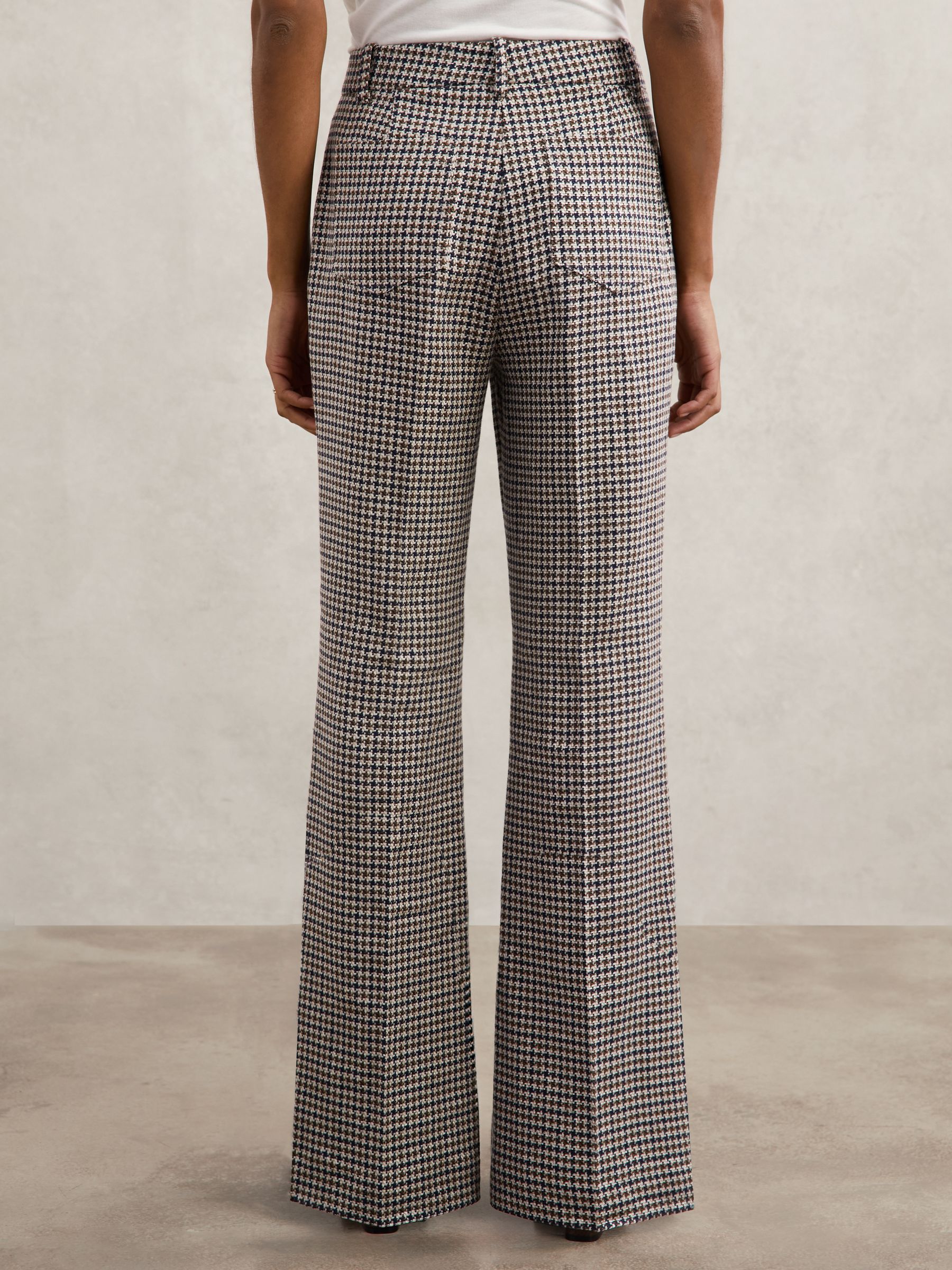 Cotton-Linen Check Flared Trousers in Navy Neutral Check
