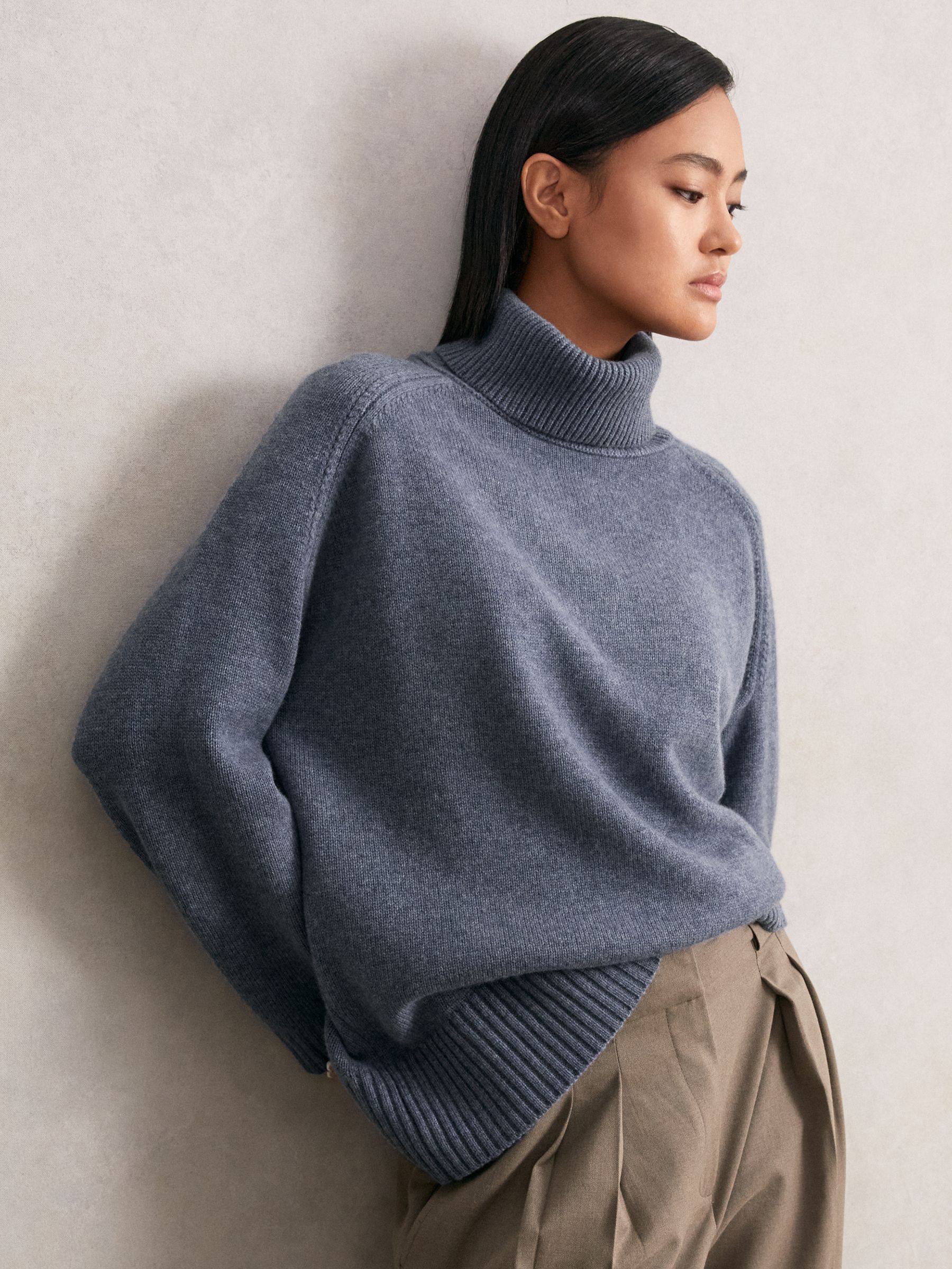Wool-Cashmere Roll-Neck Jumper in Blue Marl