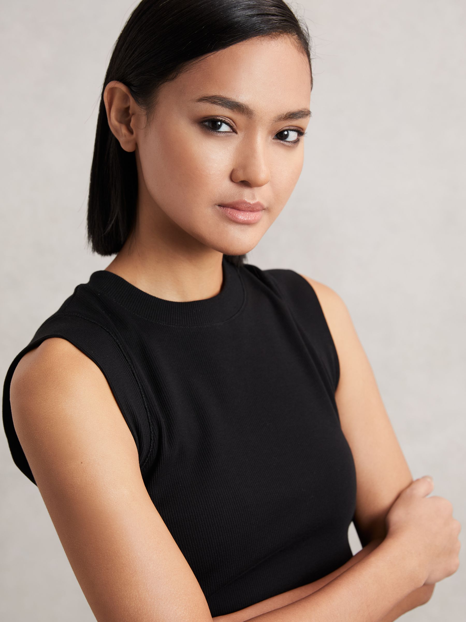 Fine-Rib Ruched Vest Top in Black