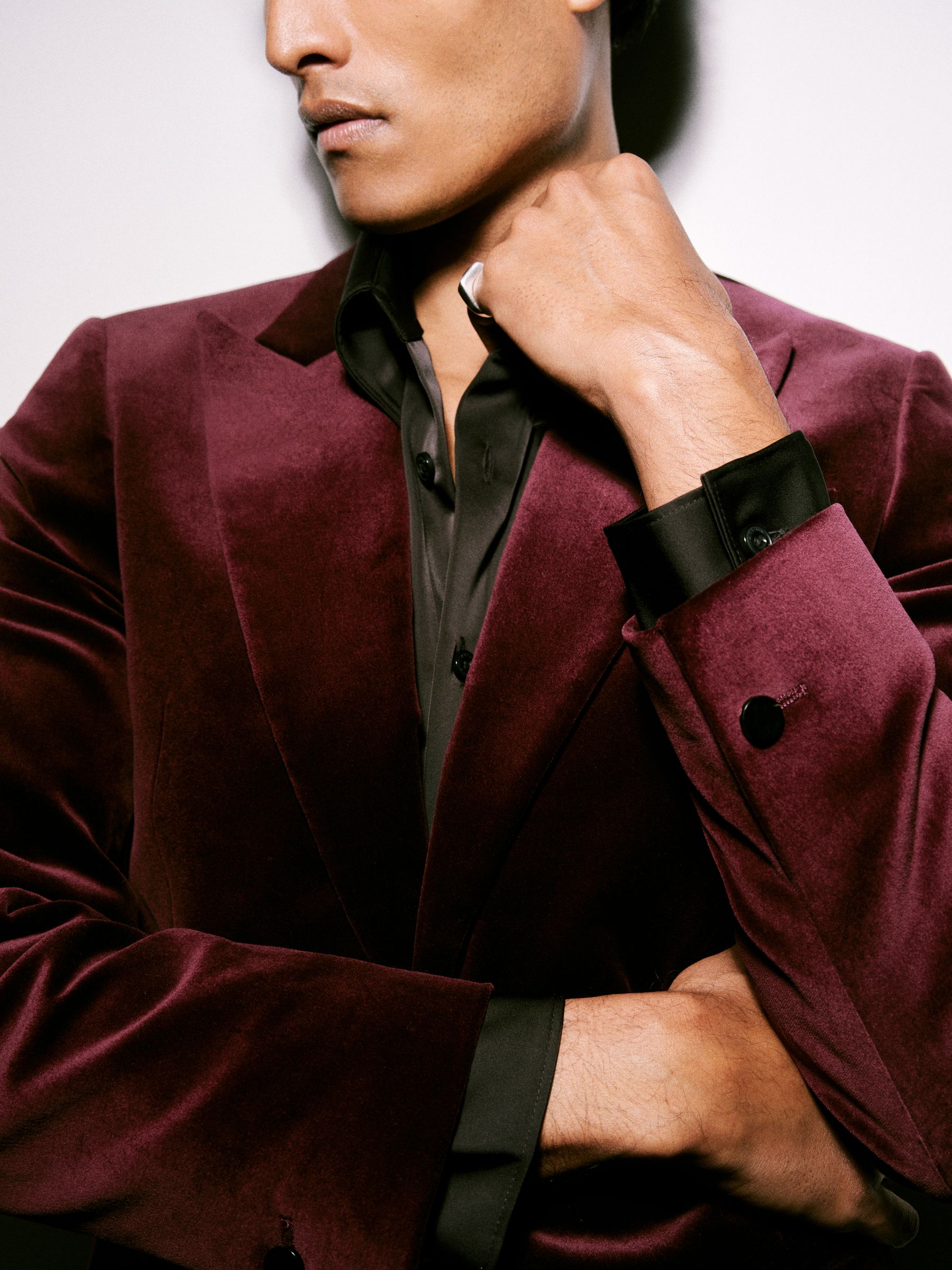 Single-Breasted Velvet Blazer Slim-Fit in Bordeaux