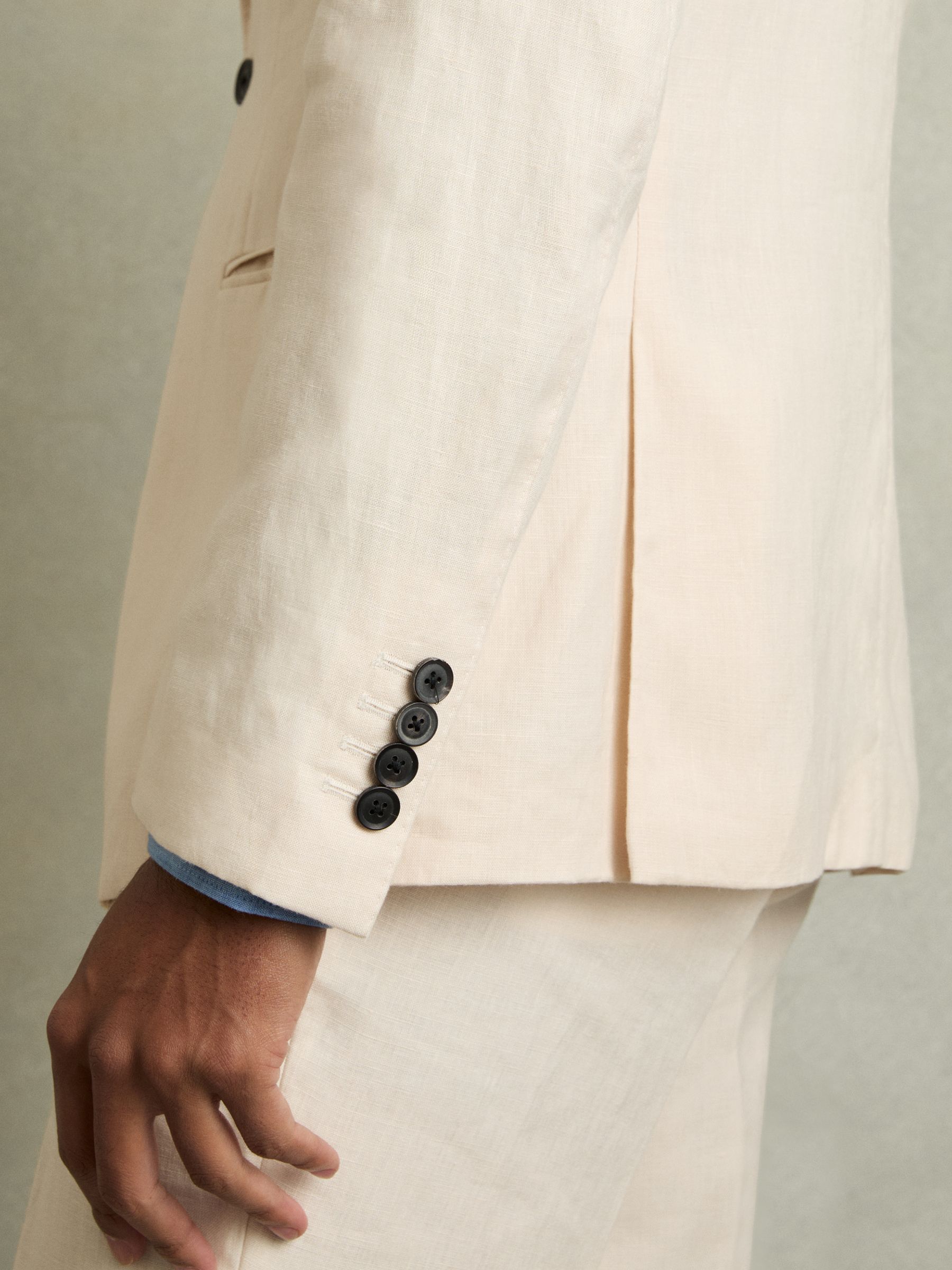 Slim-Fit Single Breasted Linen Blazer in Stone