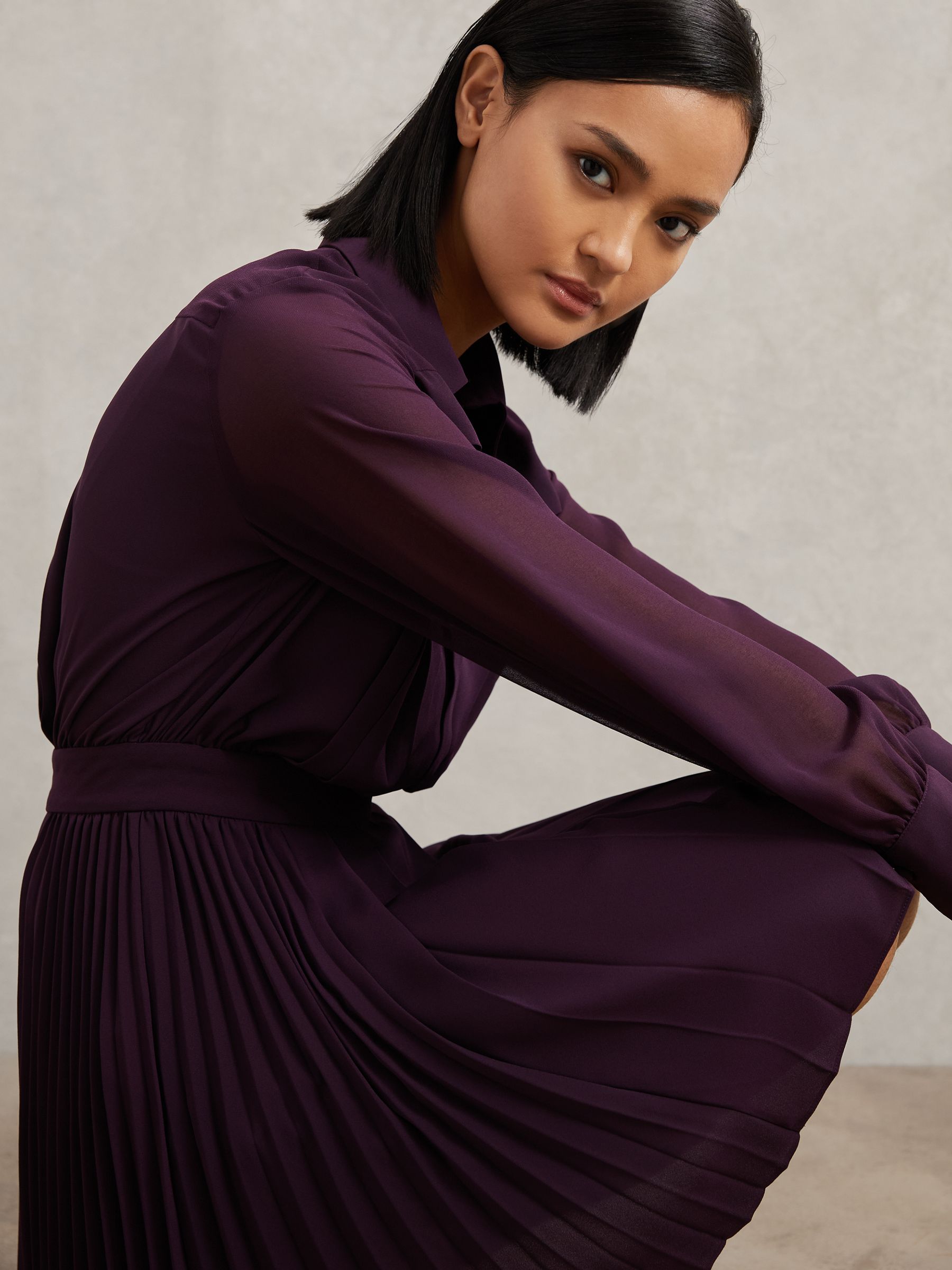 Pleated Sheer-Sleeve Mini Dress in Navy