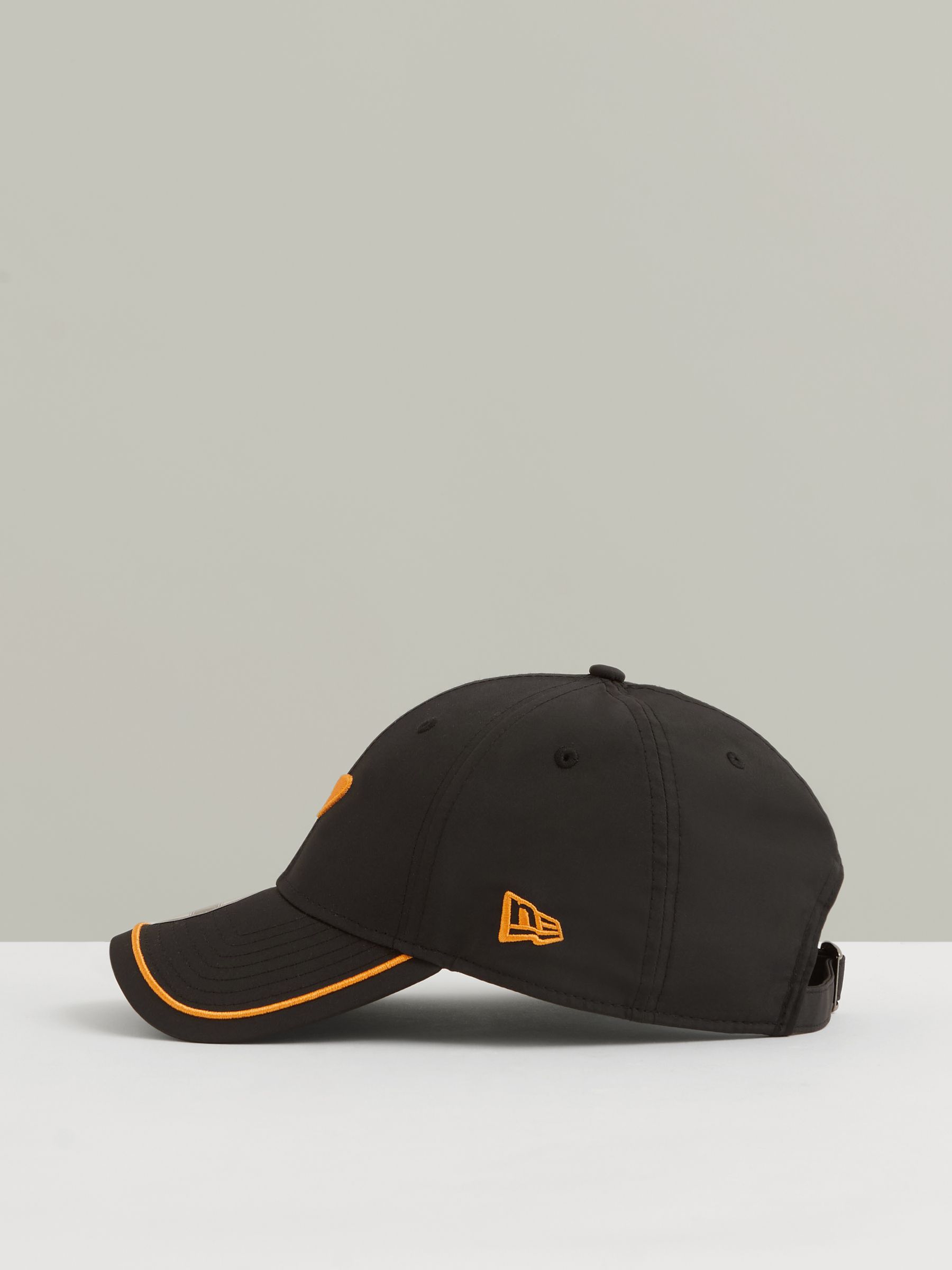 McLaren F1 Team Speedmark Logo Cap Unisex Fit in Black