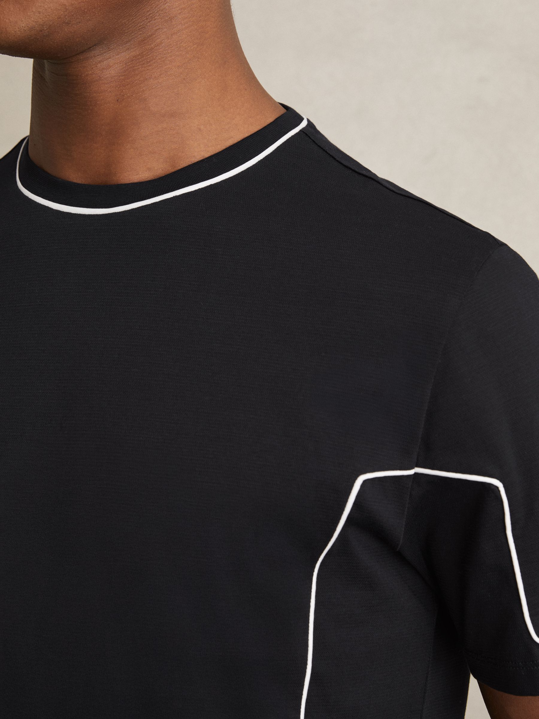 Cotton Piped-Trim T-Shirt in Navy