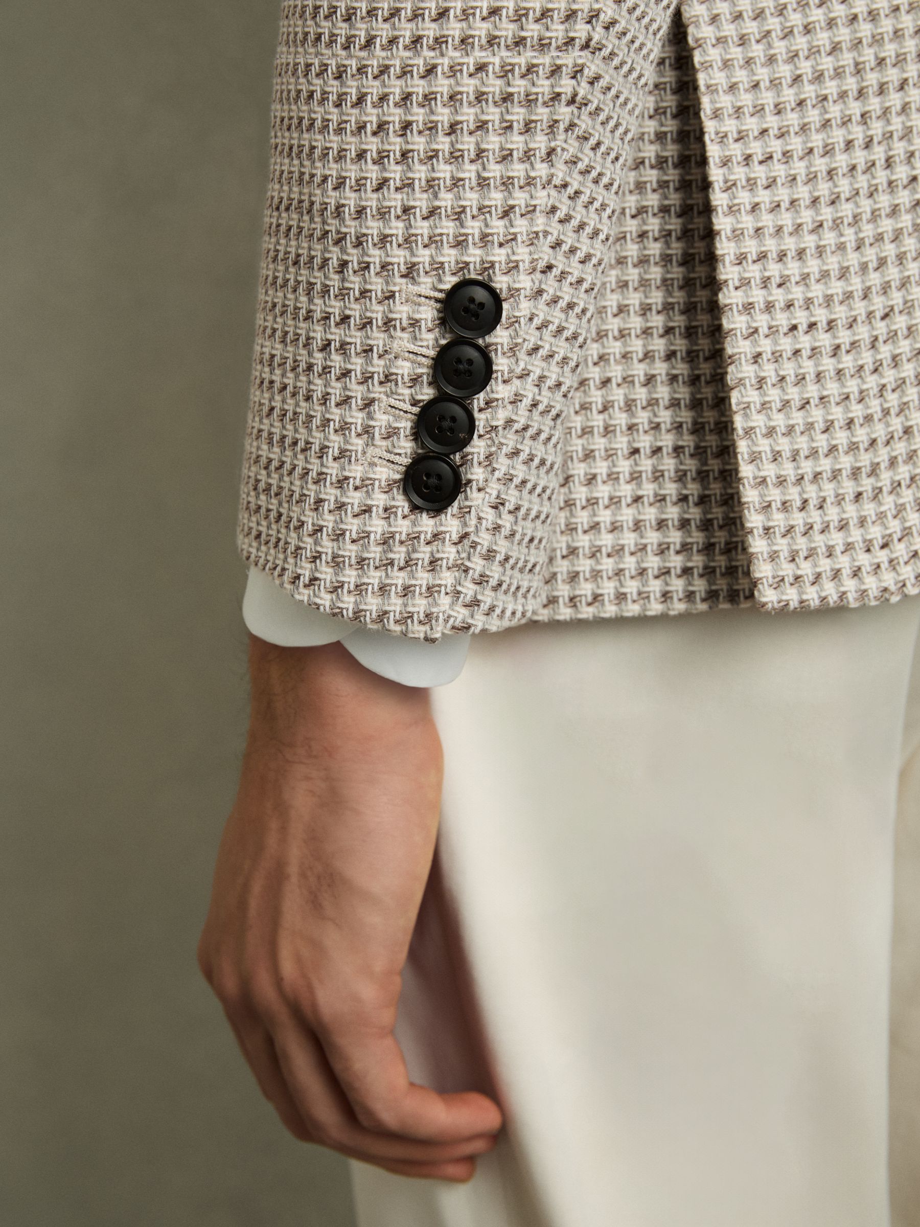 Slim-Fit Single-Breasted Dogtooth-Check Blazer in Grey/White