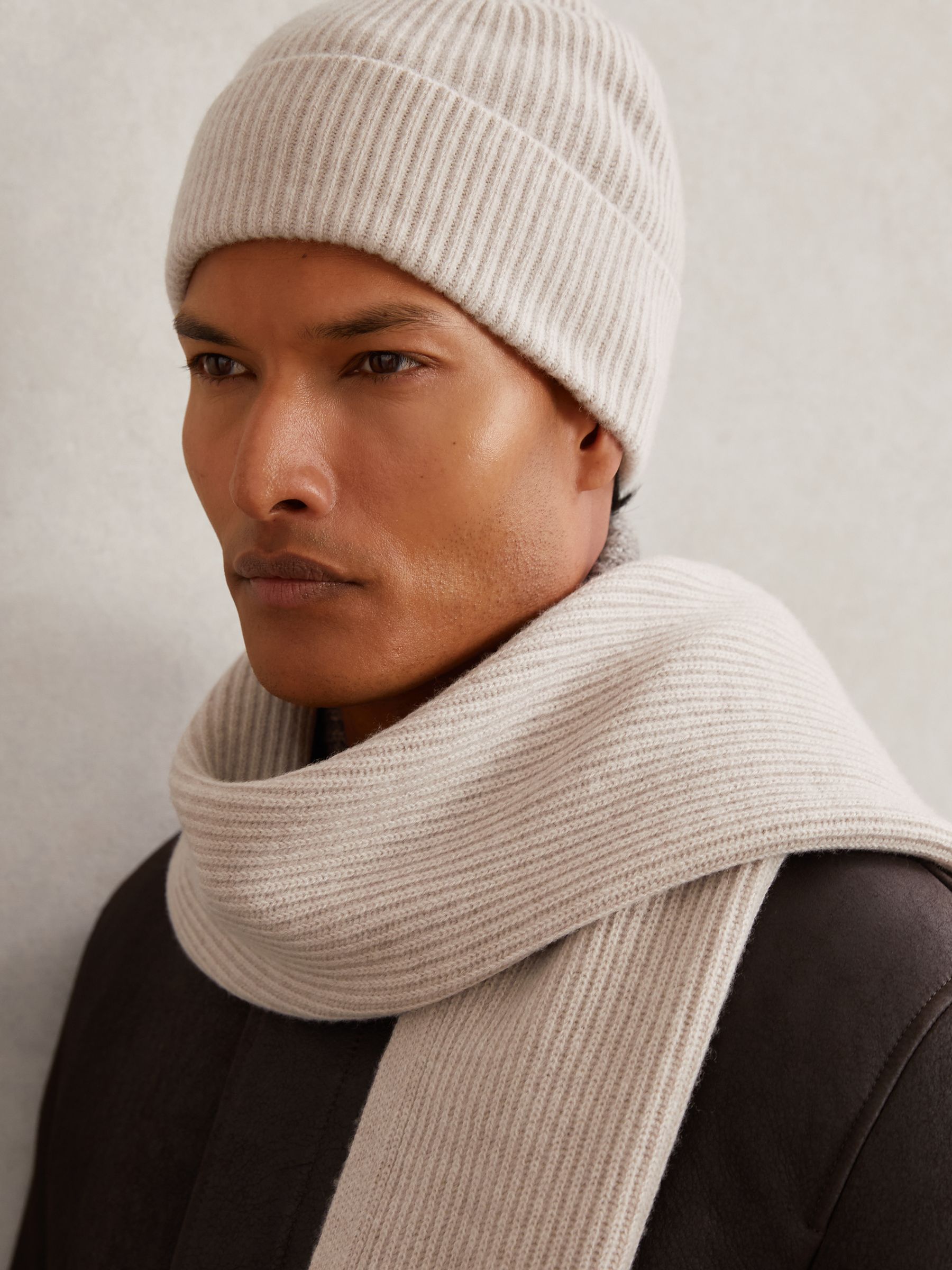 Merino Wool Scarf and Beanie Gift Set in Light Oatmeal Melange