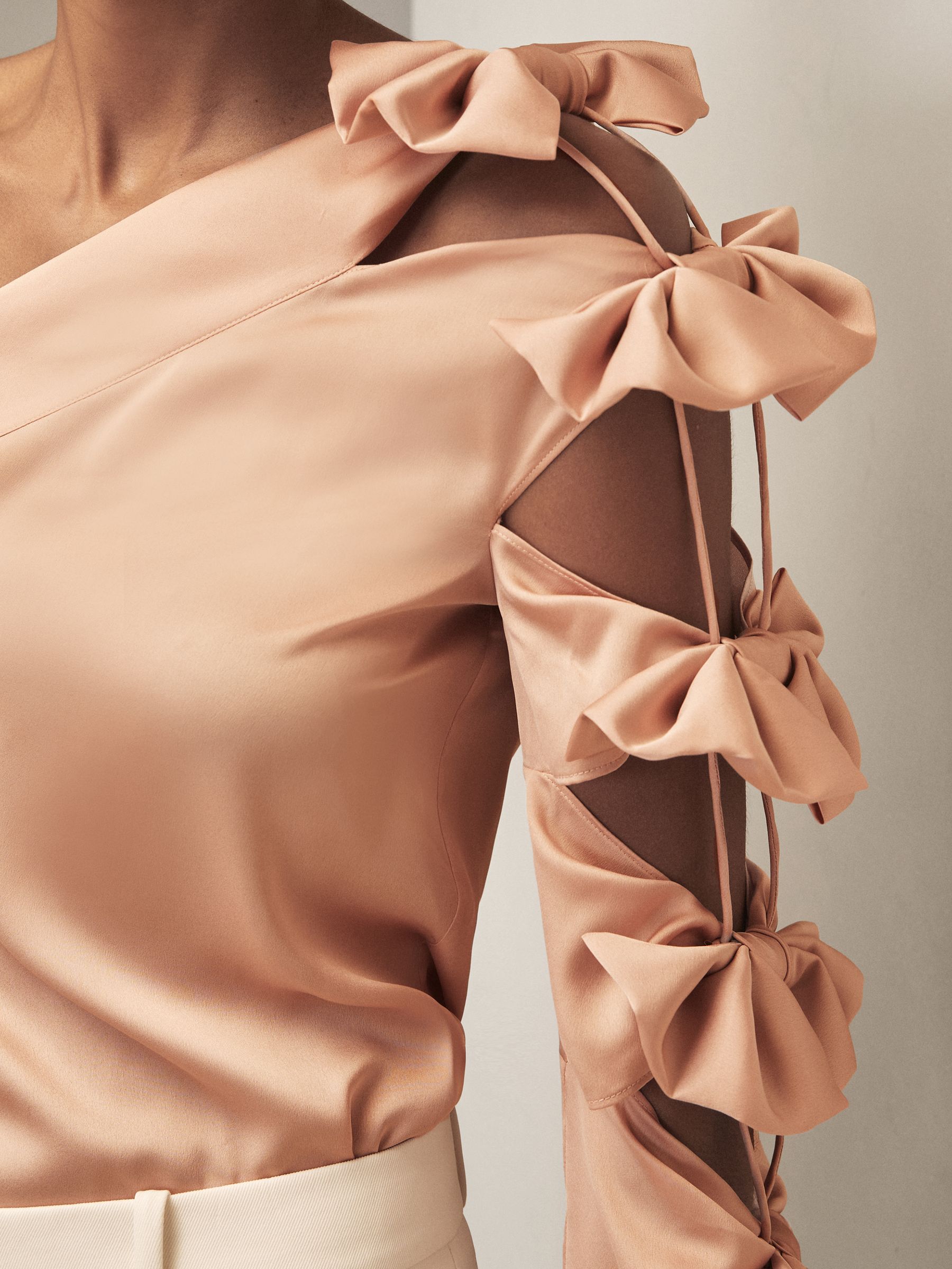 Reiss | Royal Ballet Bow-Sleeve Top in Pale Pink
